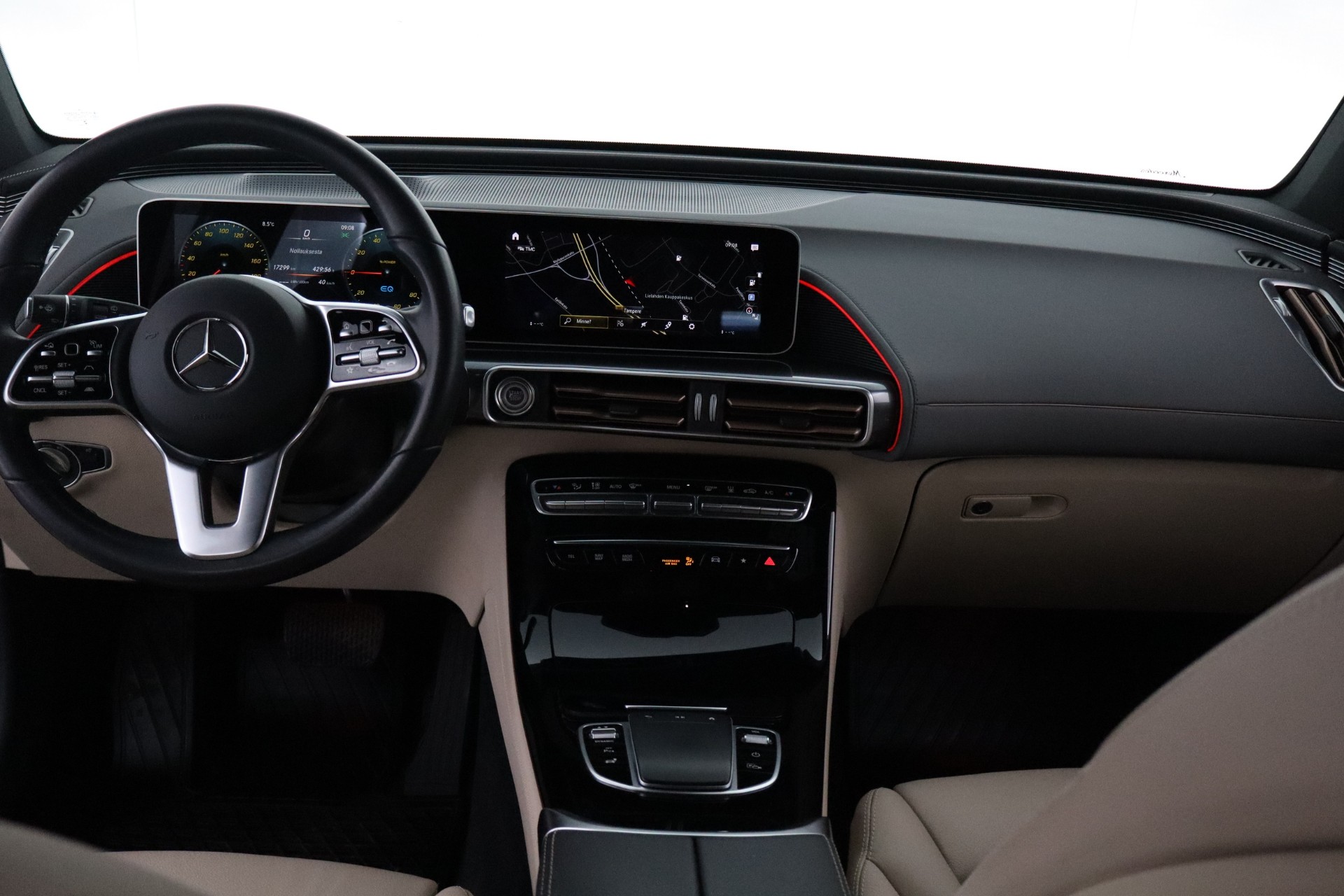 MERCEDES-BENZ EQC 2020