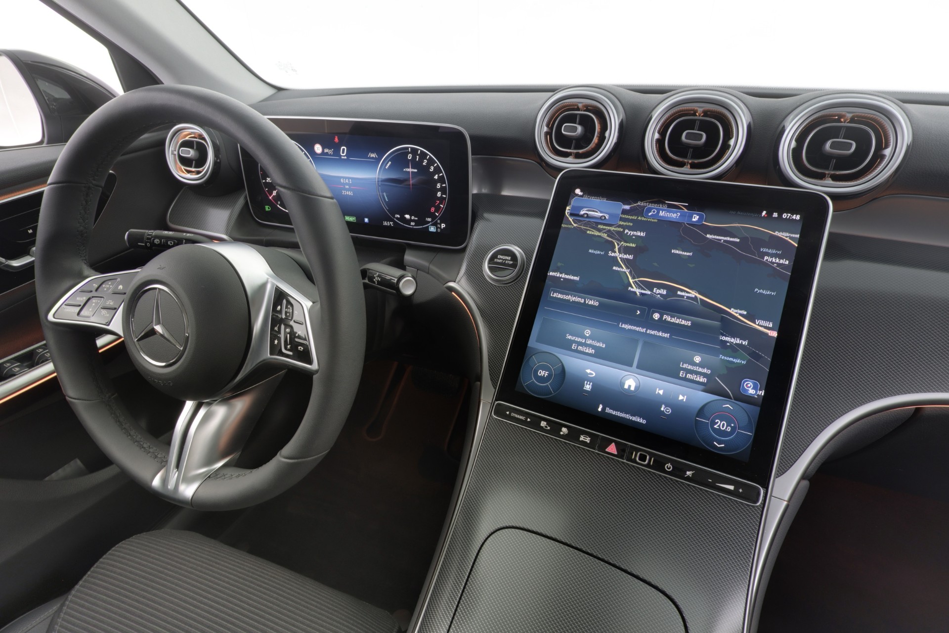 Mercedes-Benz GLC 2025