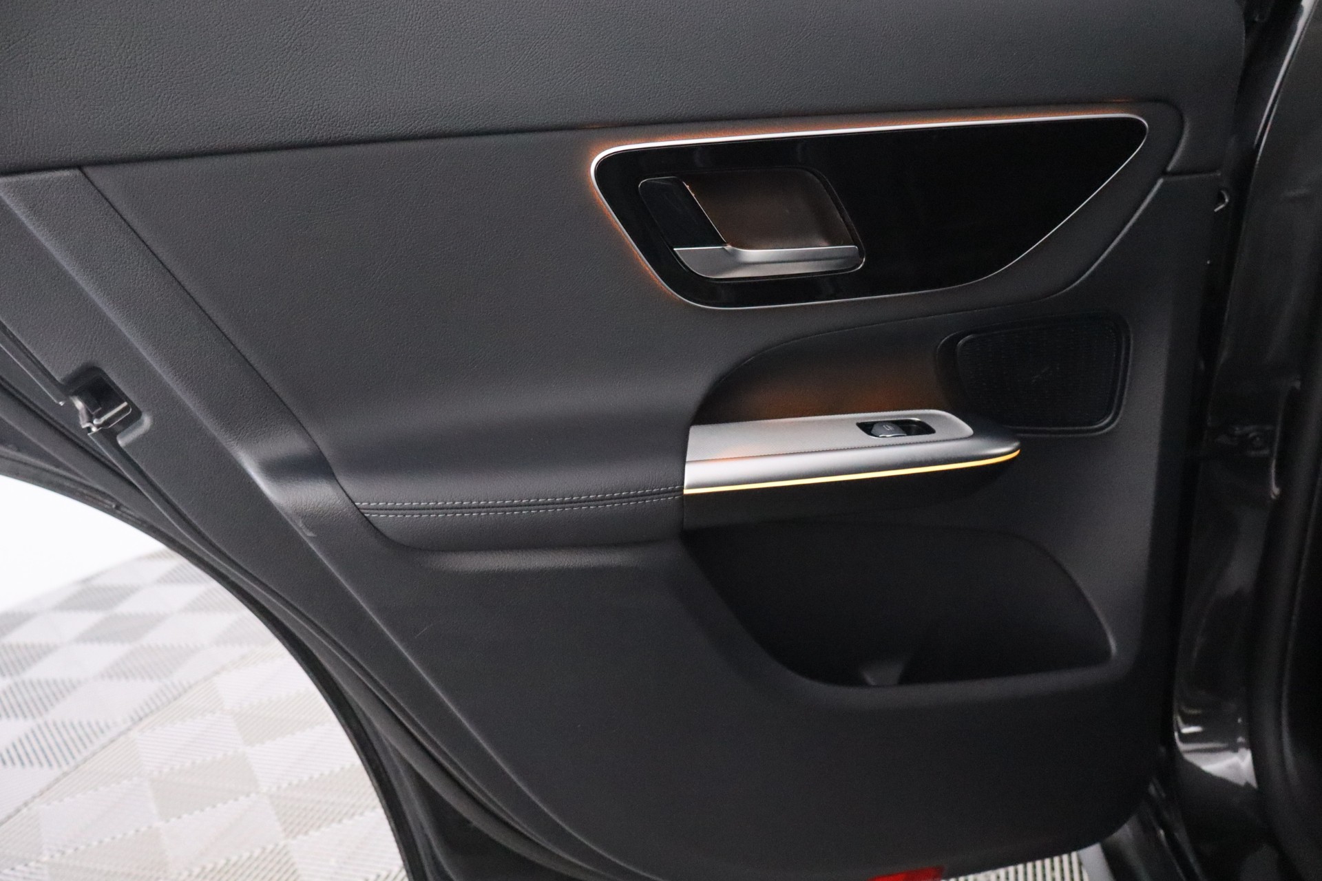 Mercedes-Benz GLC 2025