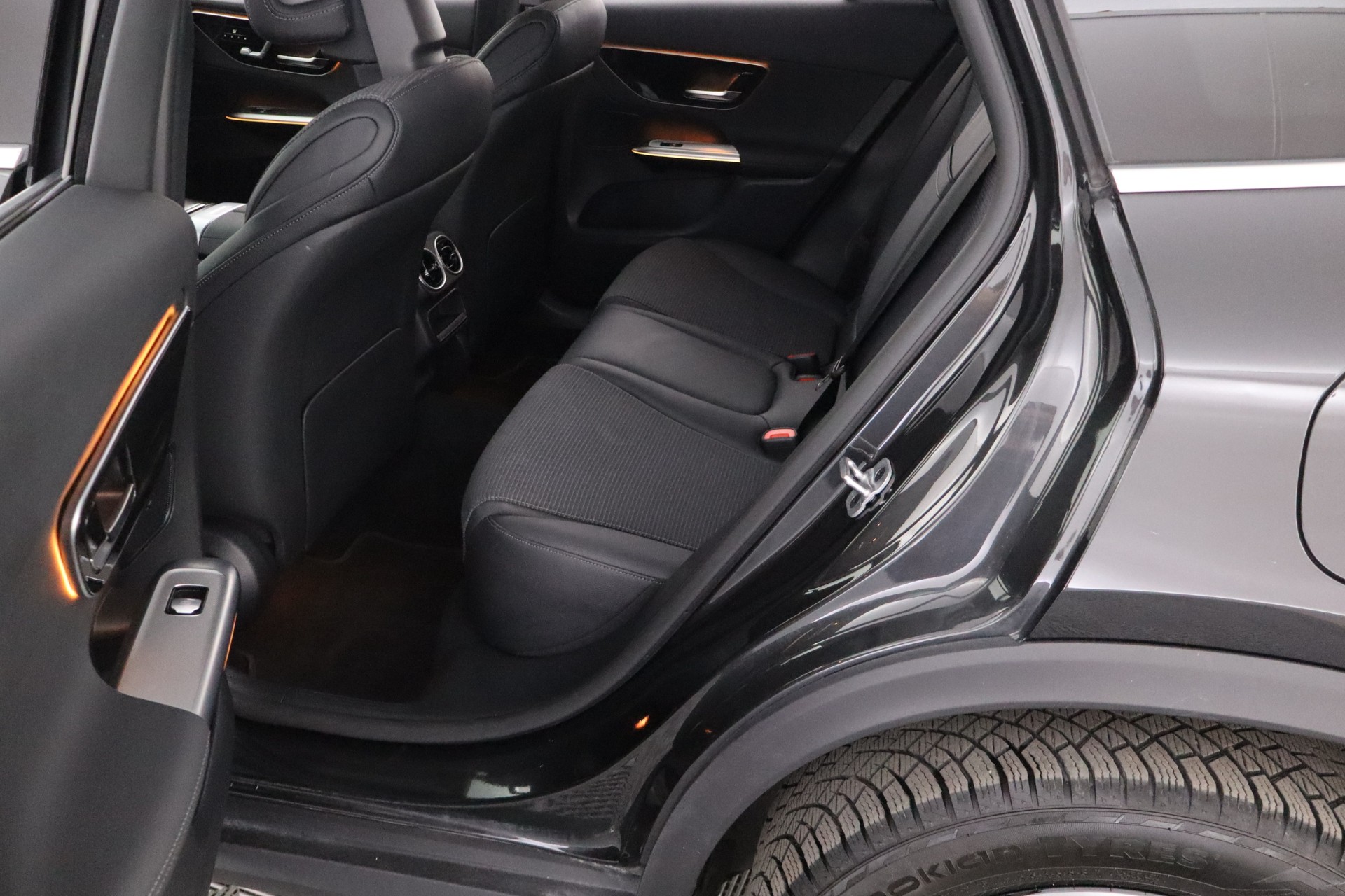 Mercedes-Benz GLC 2025
