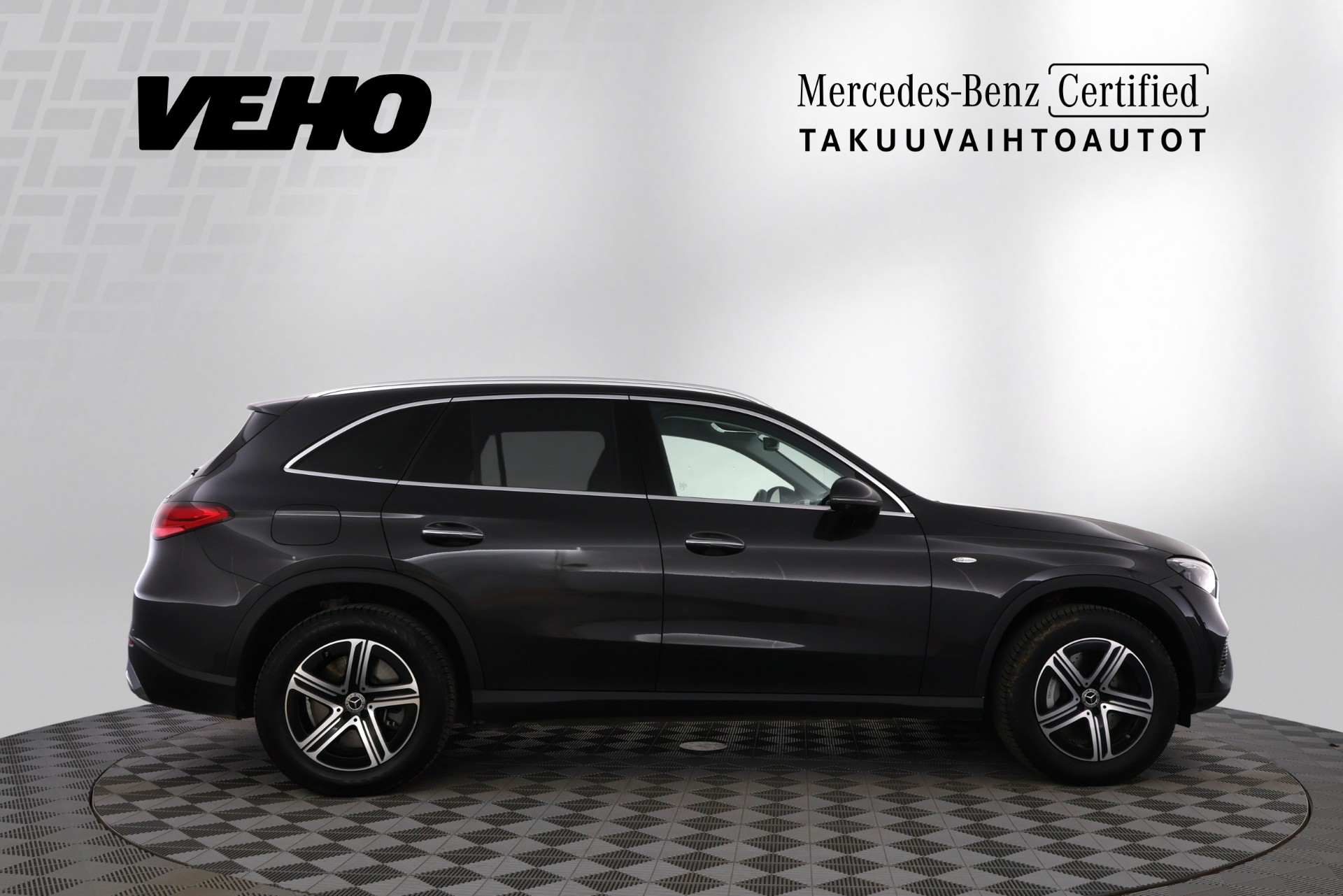 Mercedes-Benz GLC 2025