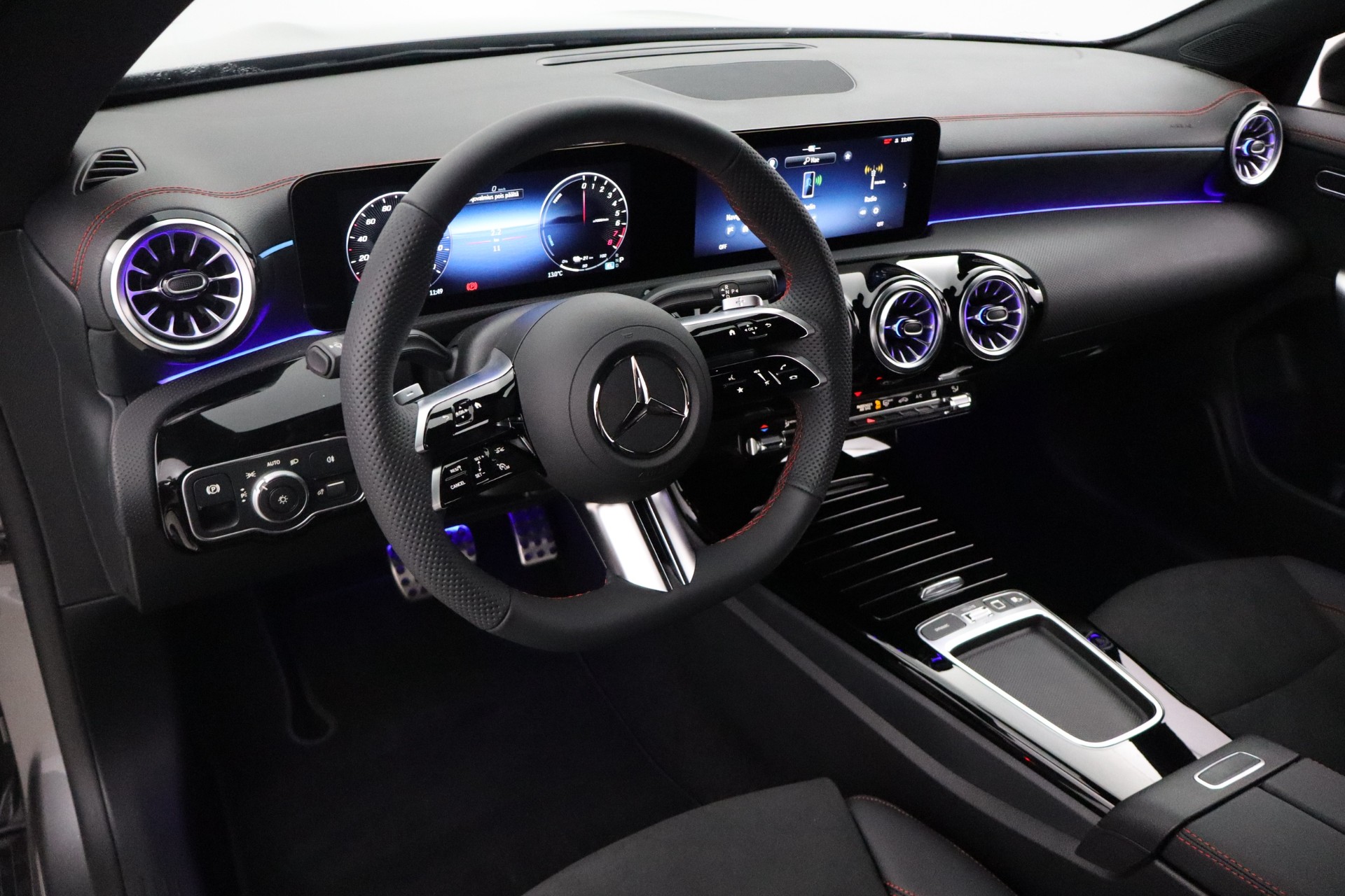 Mercedes-Benz CLA 2025