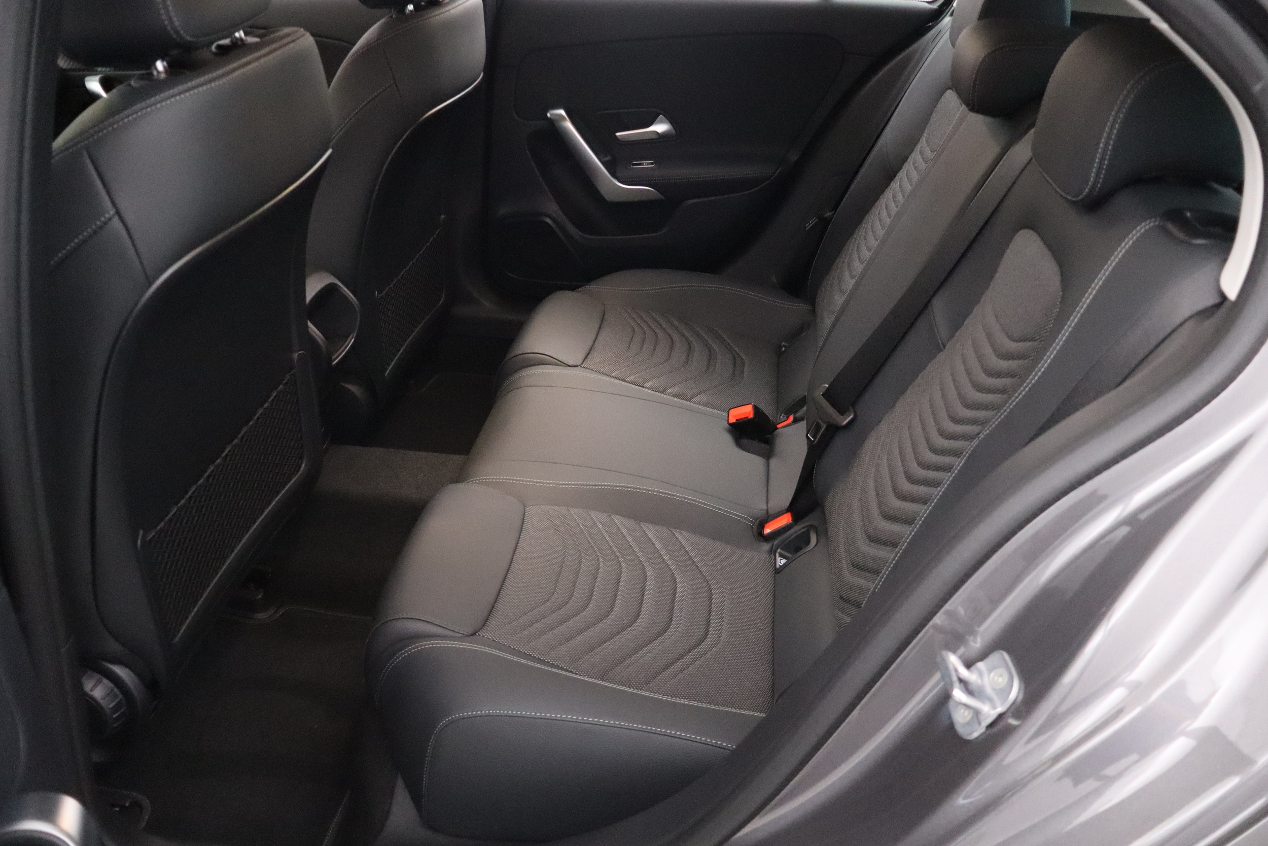 Mercedes-Benz A 2025