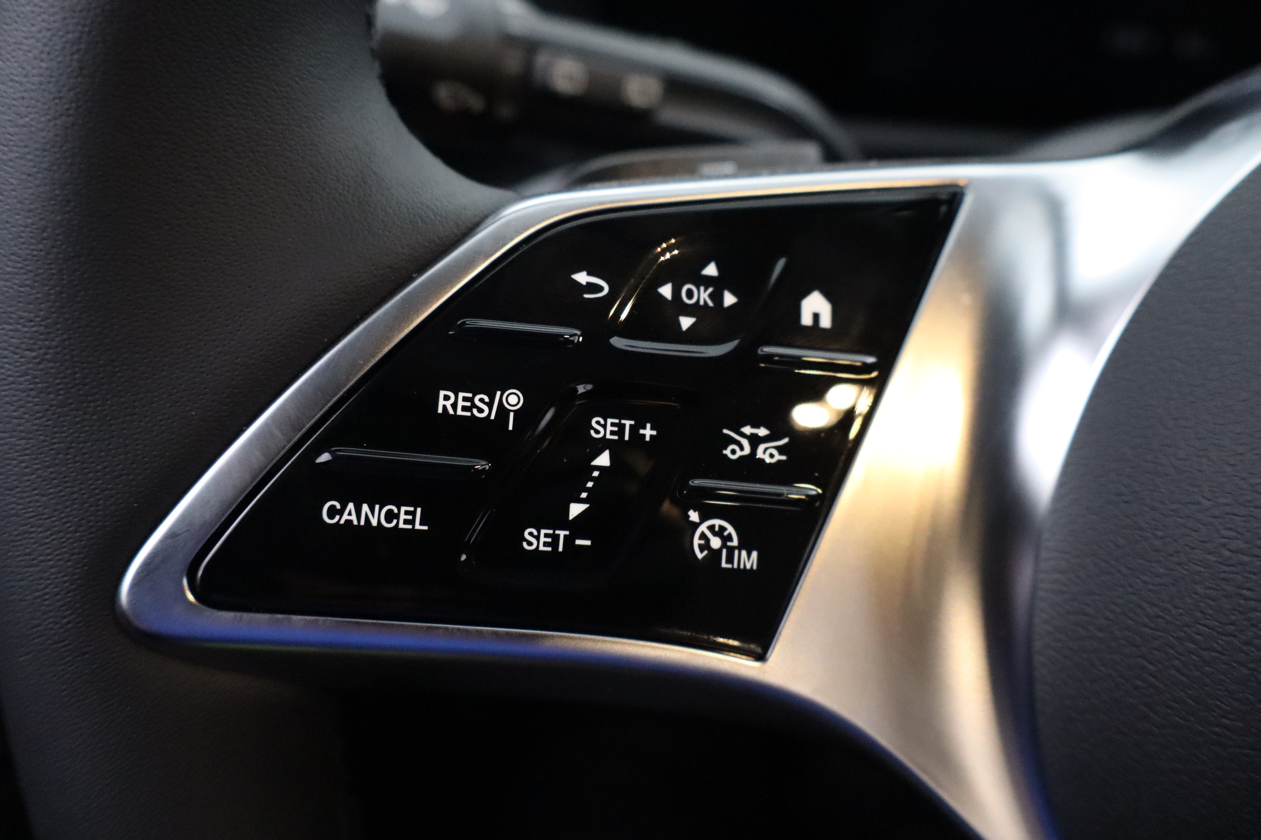 Mercedes-Benz A 2025