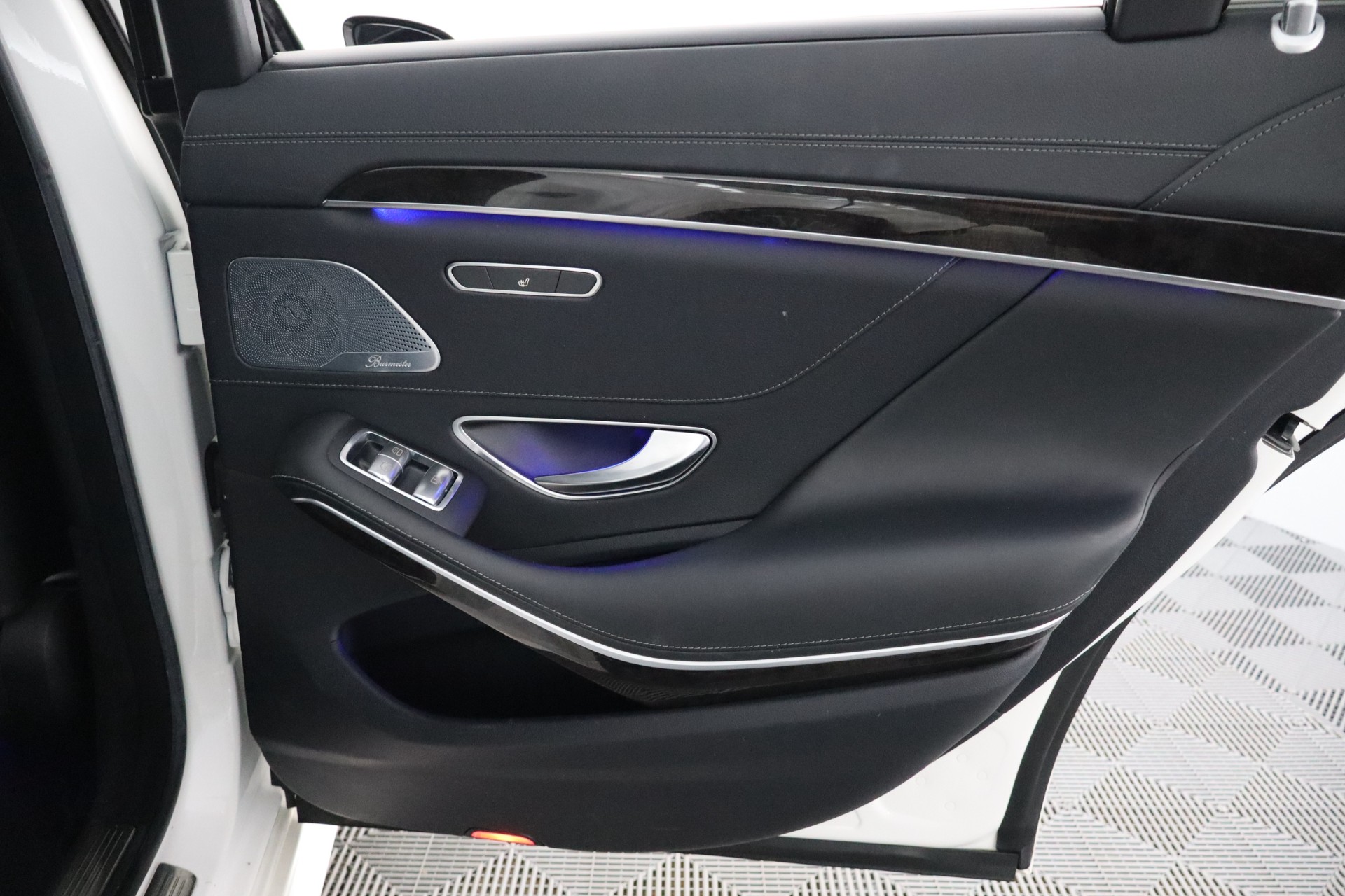 MERCEDES-BENZ S 2013