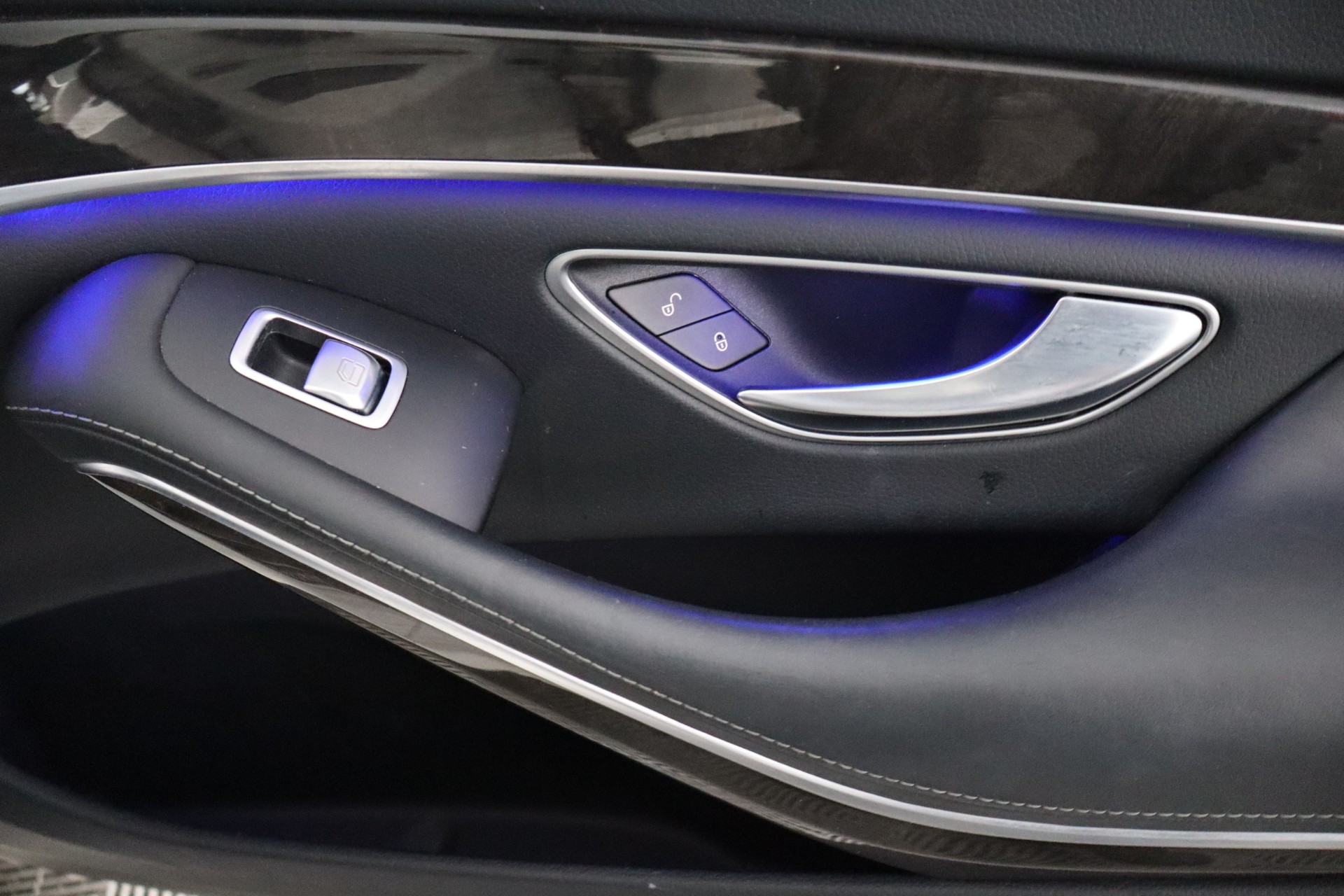 MERCEDES-BENZ S 2013