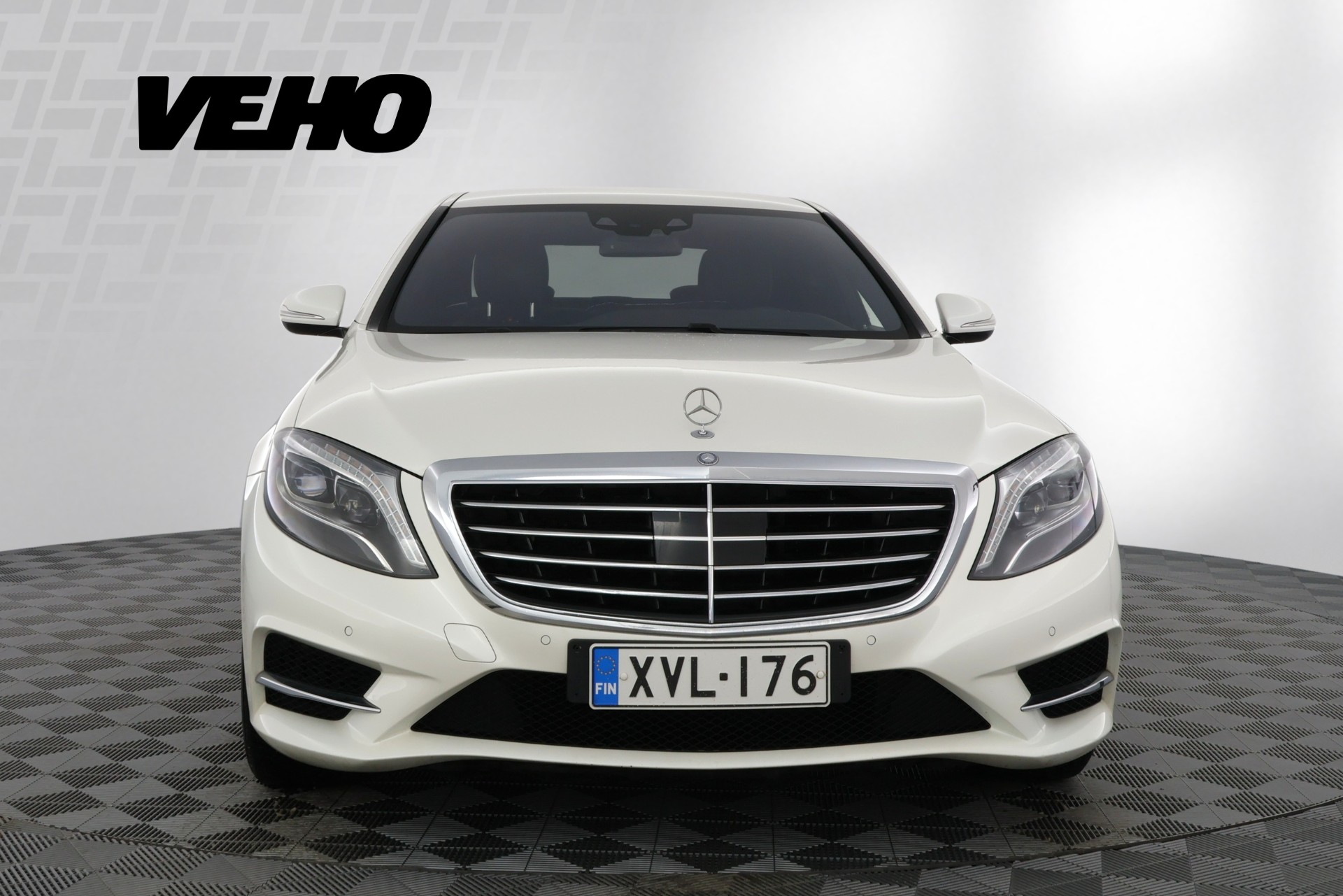 MERCEDES-BENZ S 2013