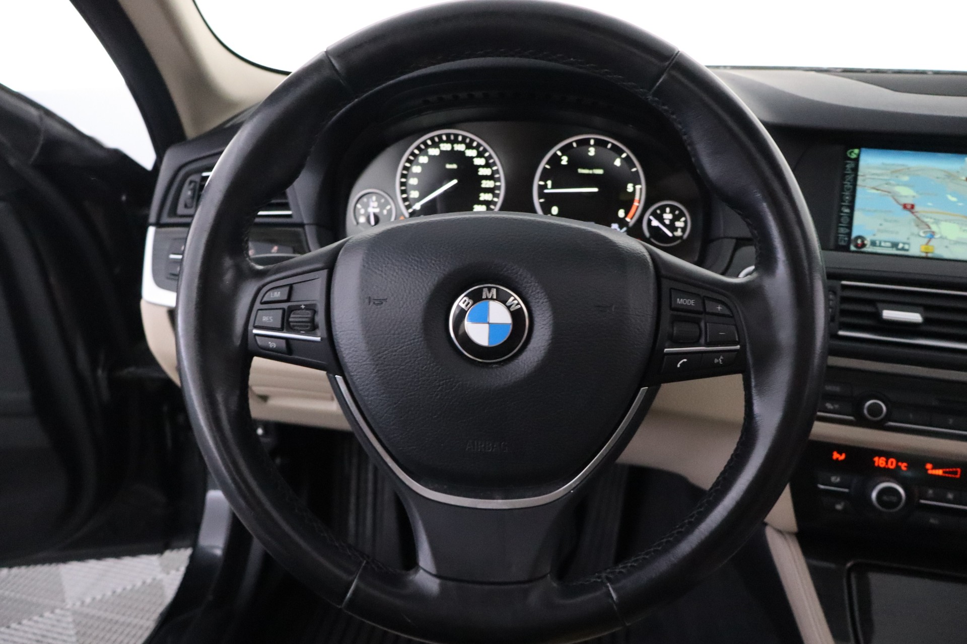BMW 525 2012
