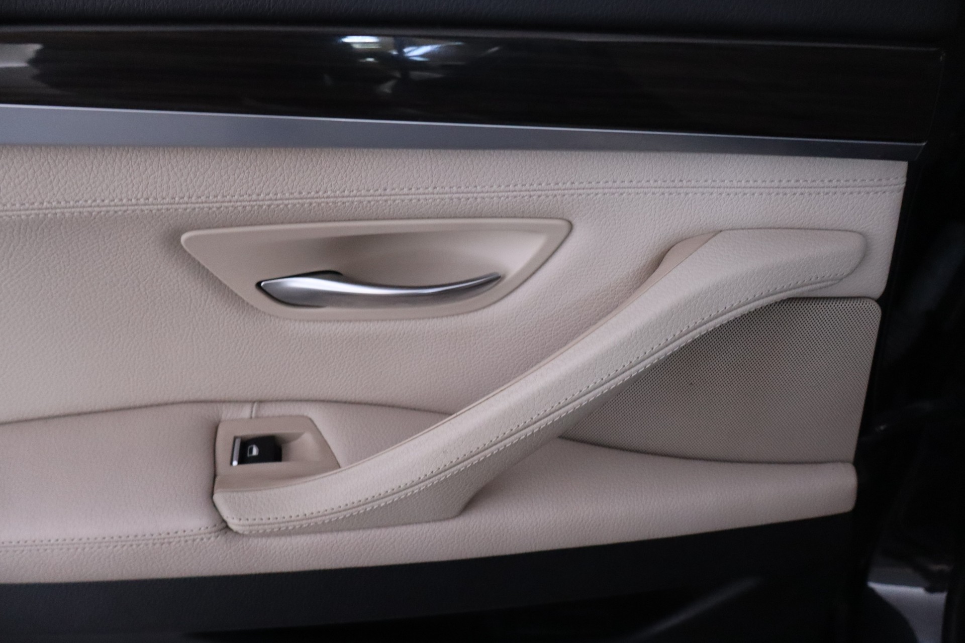 BMW 525 2012