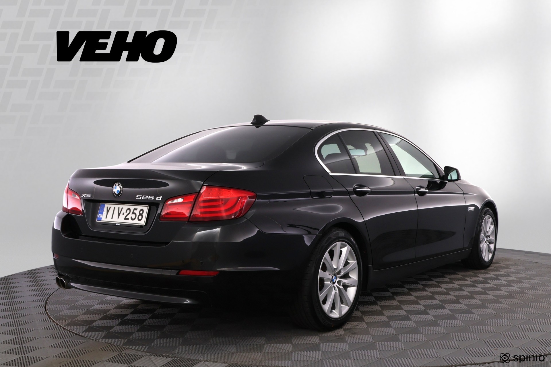 BMW 525 2012