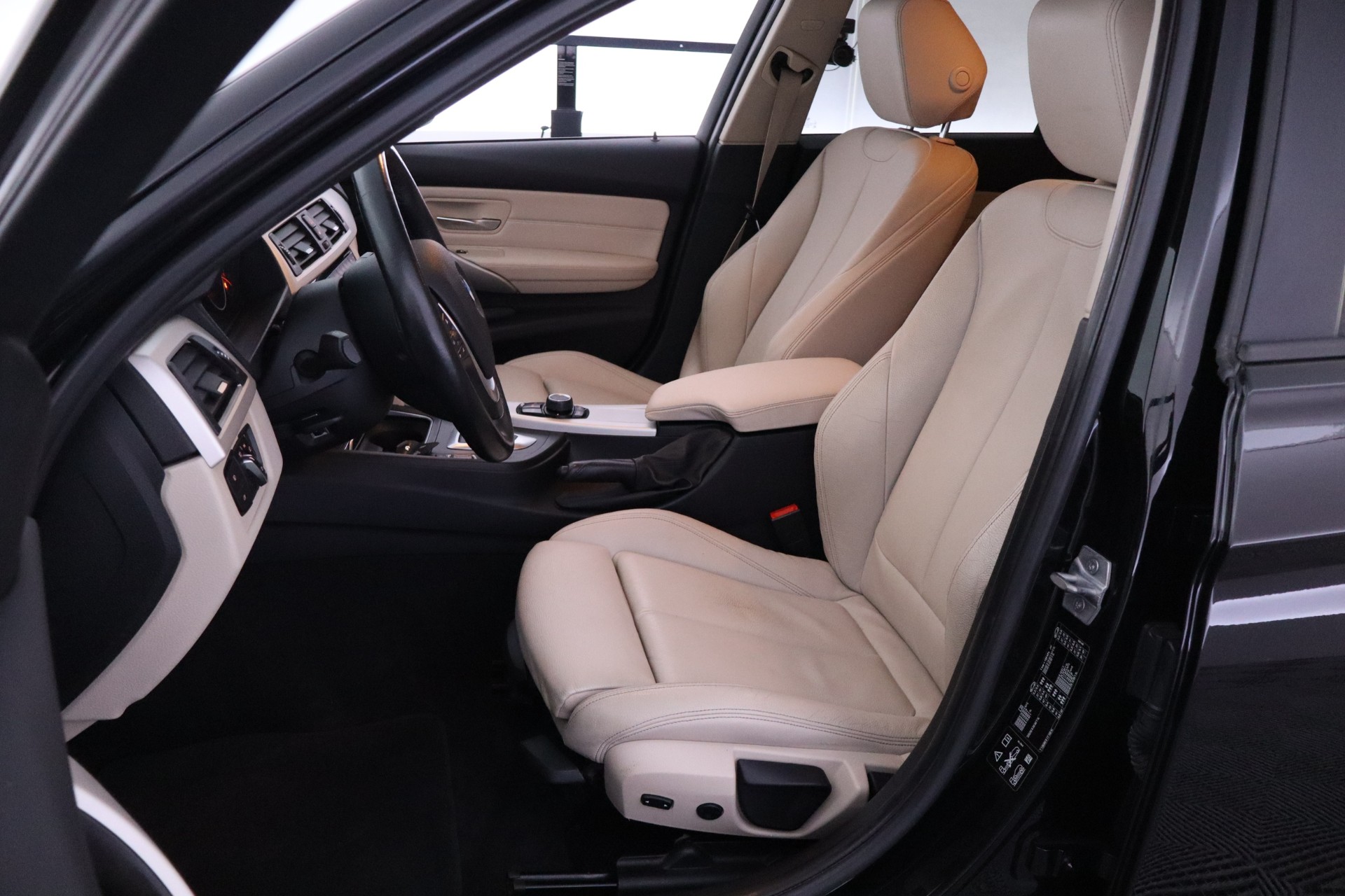 BMW 320 2017