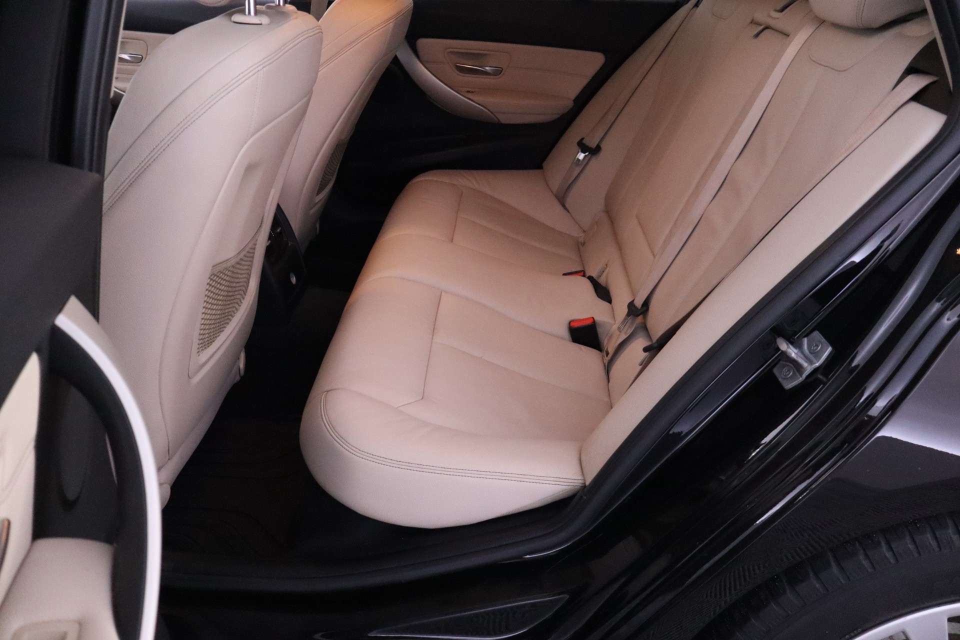 BMW 320 2017