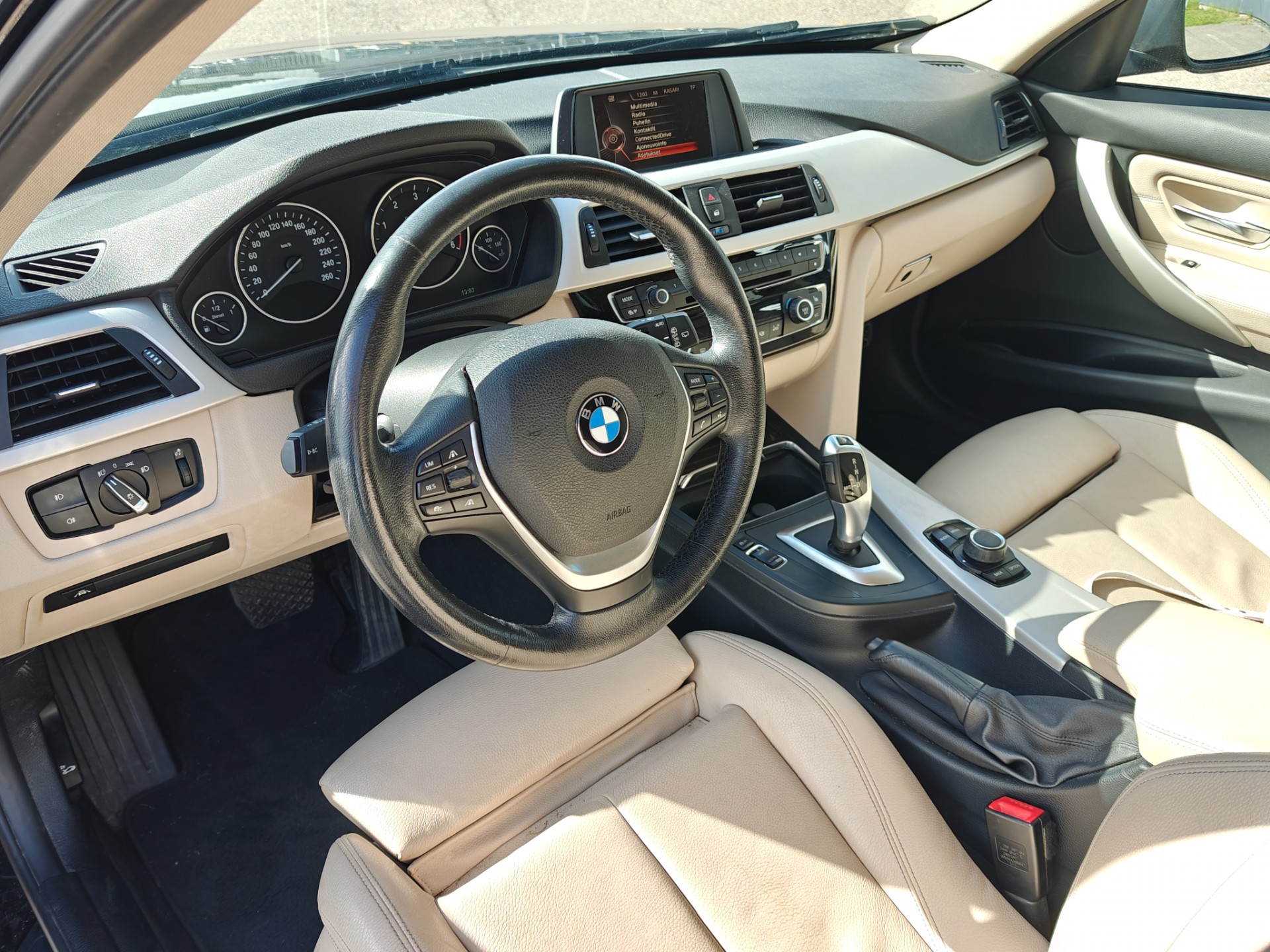 BMW 320 2017
