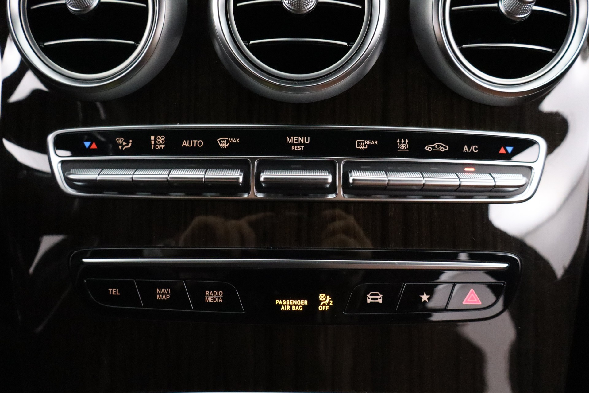 MERCEDES-BENZ GLC 2022