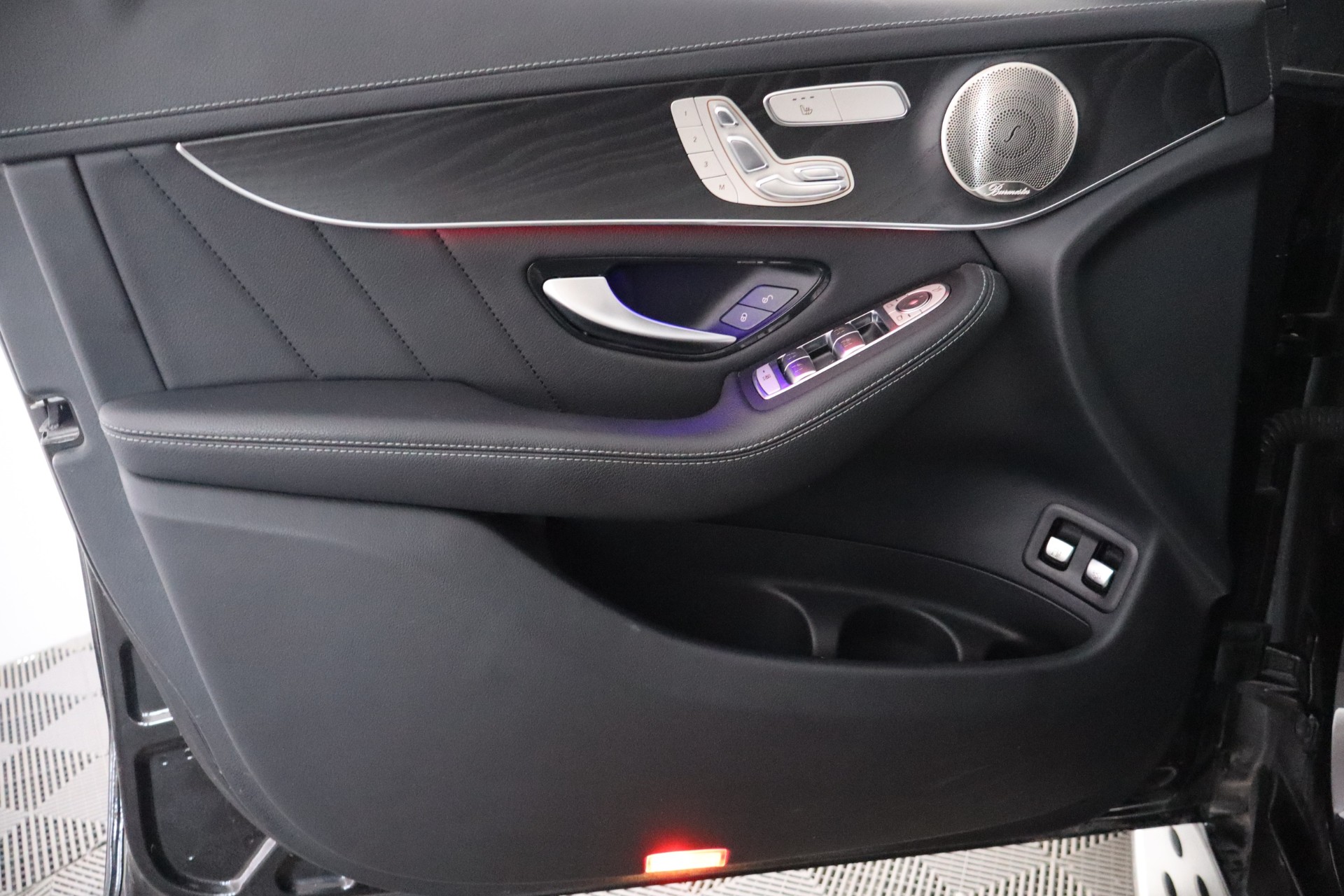 MERCEDES-BENZ GLC 2022