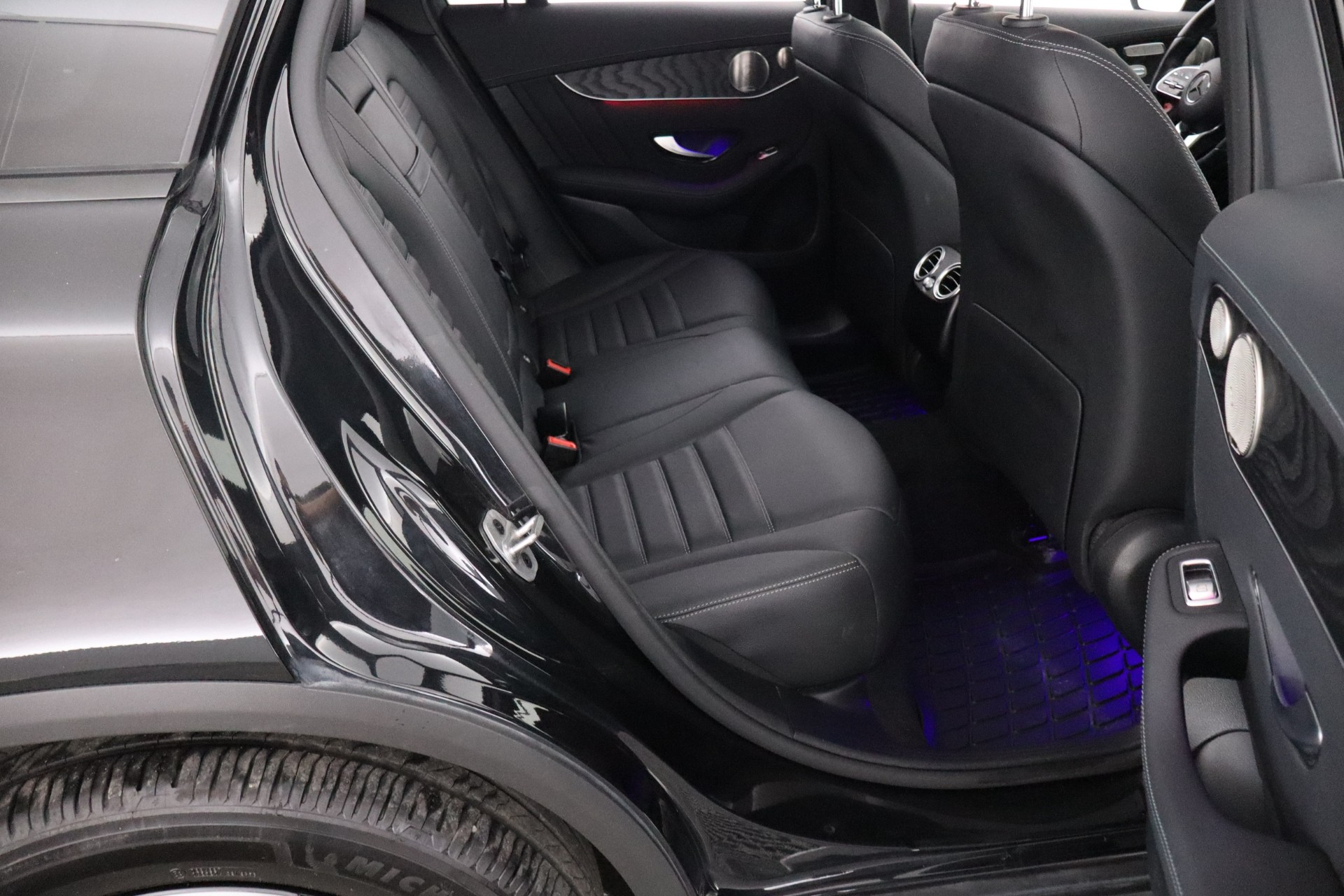 MERCEDES-BENZ GLC 2022