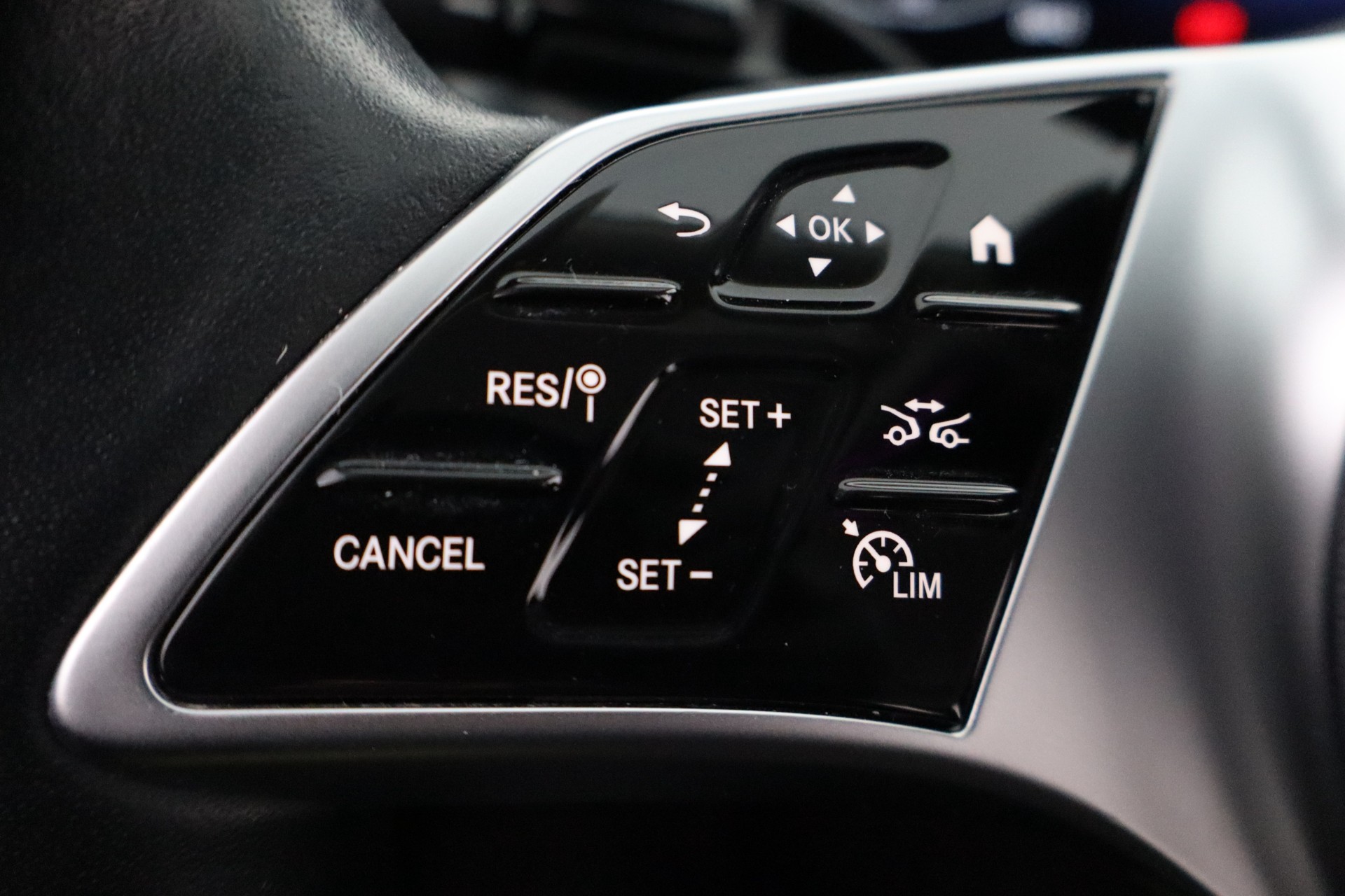 MERCEDES-BENZ C 2022