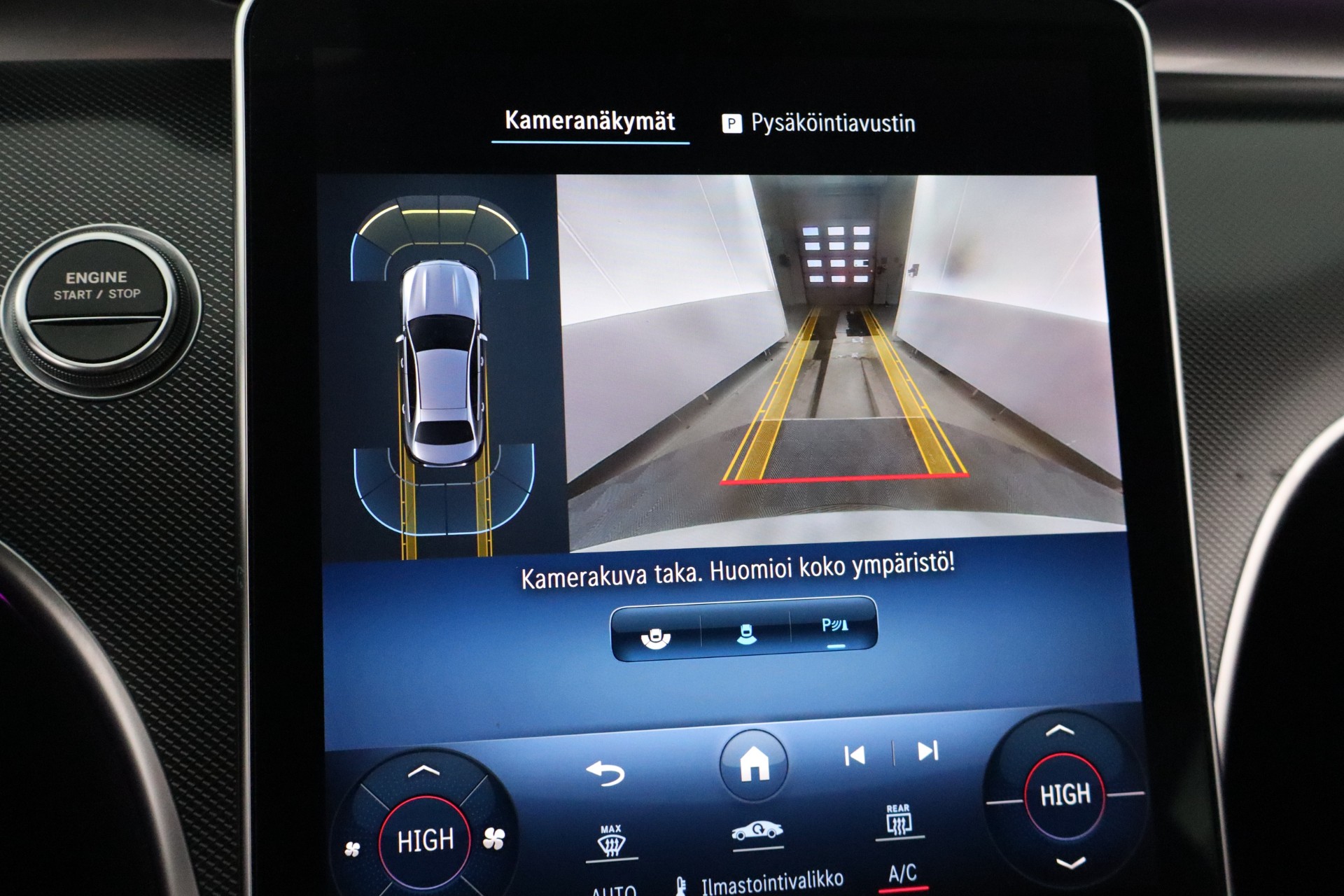 MERCEDES-BENZ C 2022