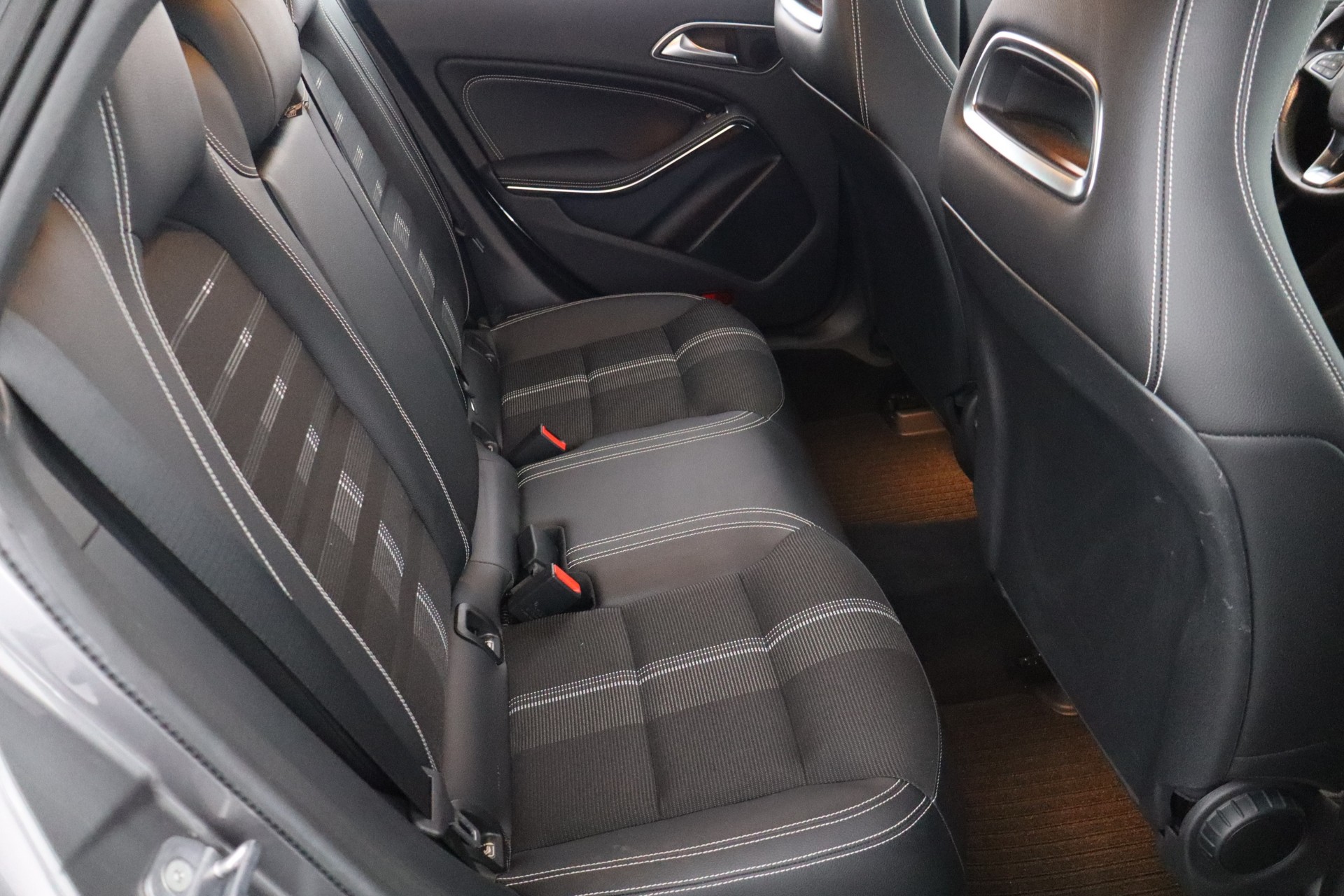 MERCEDES-BENZ CLA 2019