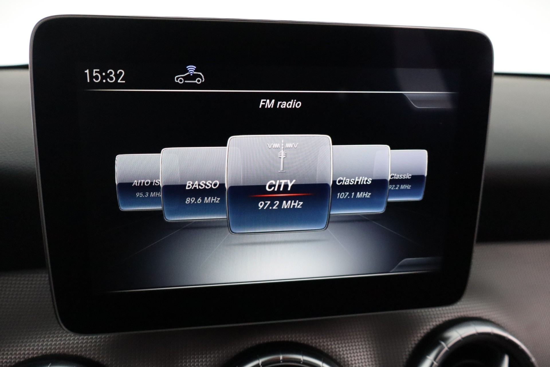 MERCEDES-BENZ CLA 2019