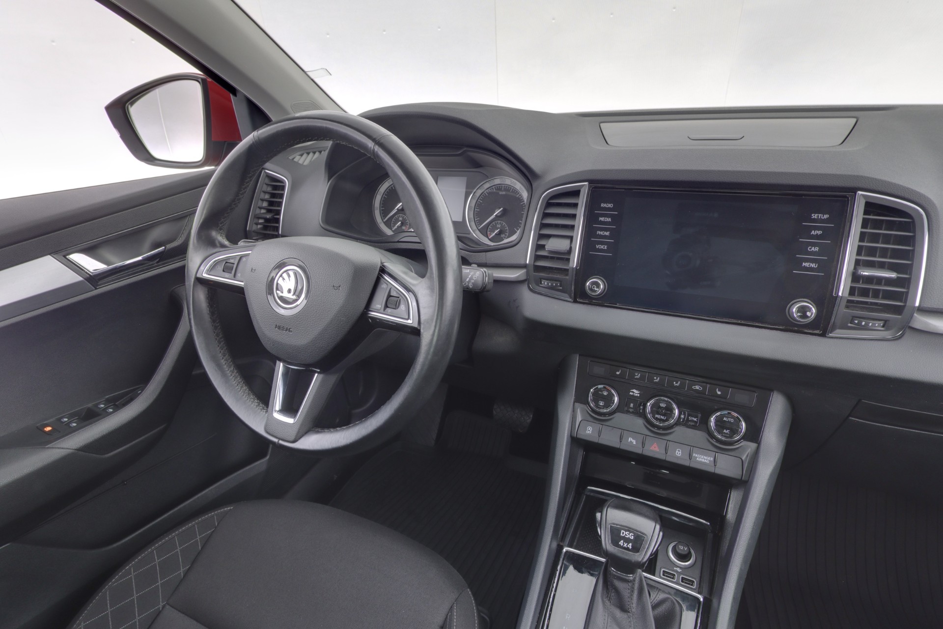 SKODA Karoq 2019