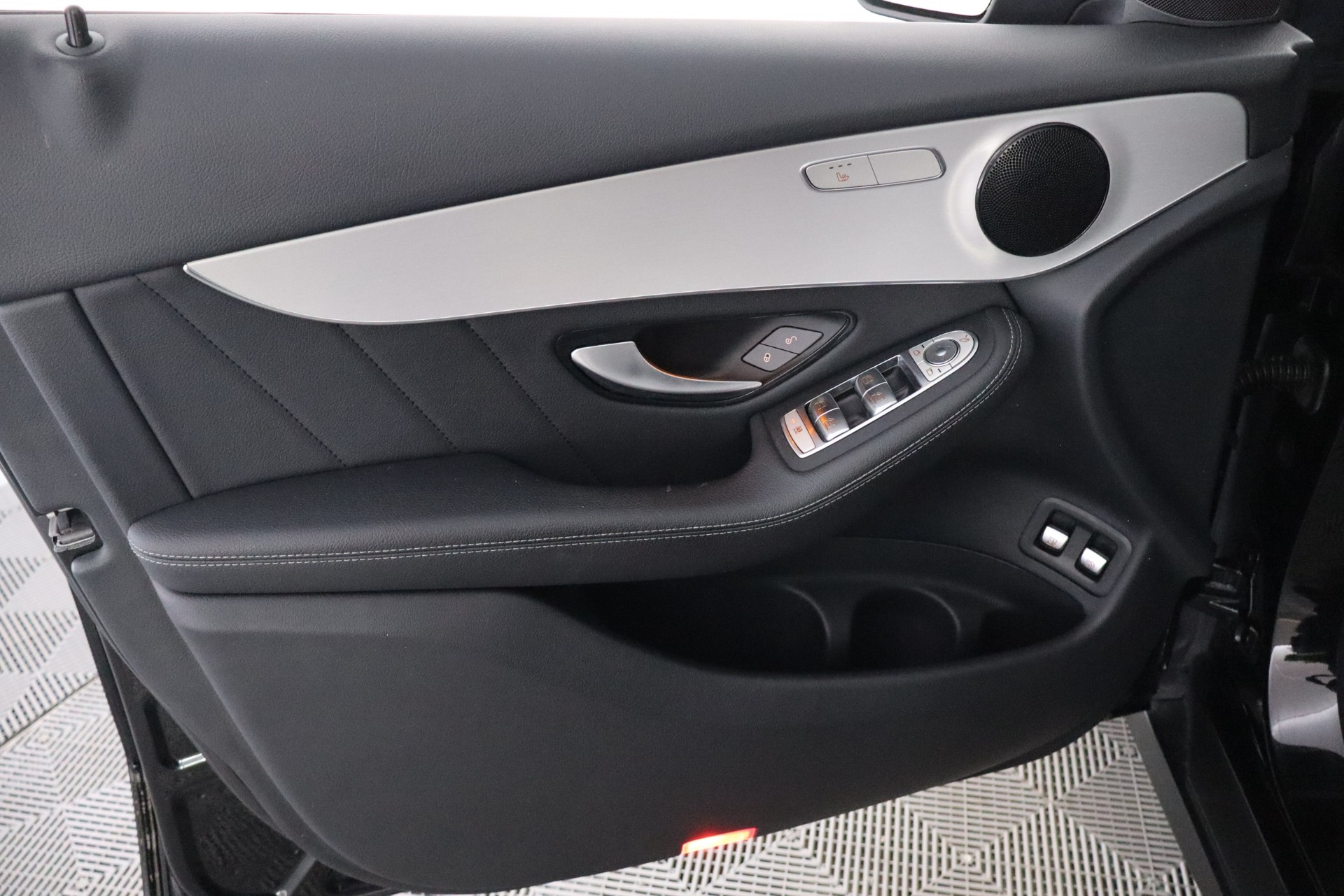 MERCEDES-BENZ GLC 2020