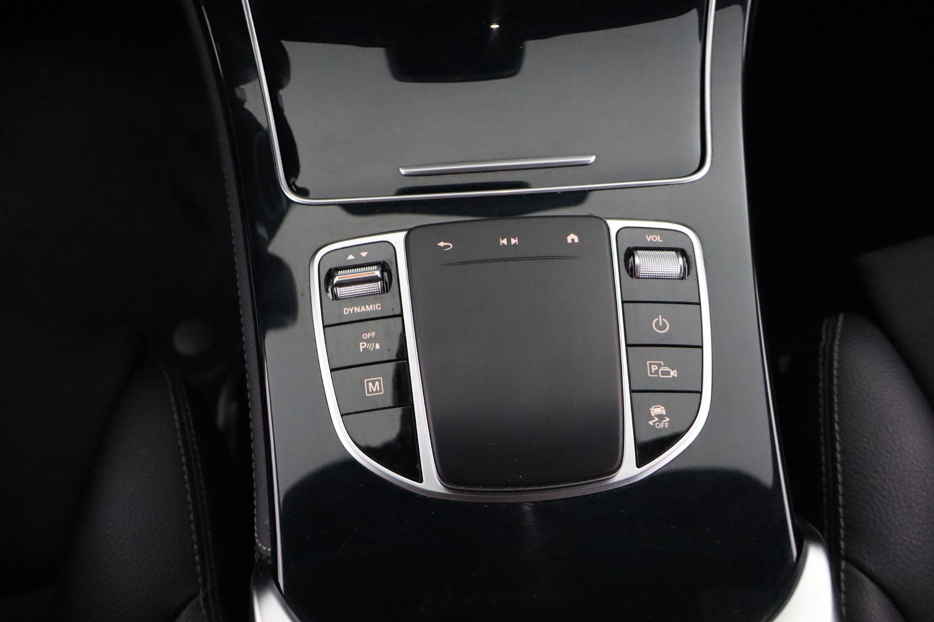 MERCEDES-BENZ GLC 2020