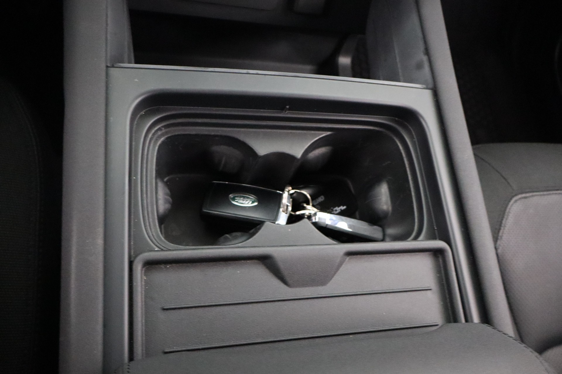 LAND ROVER Defender 2020