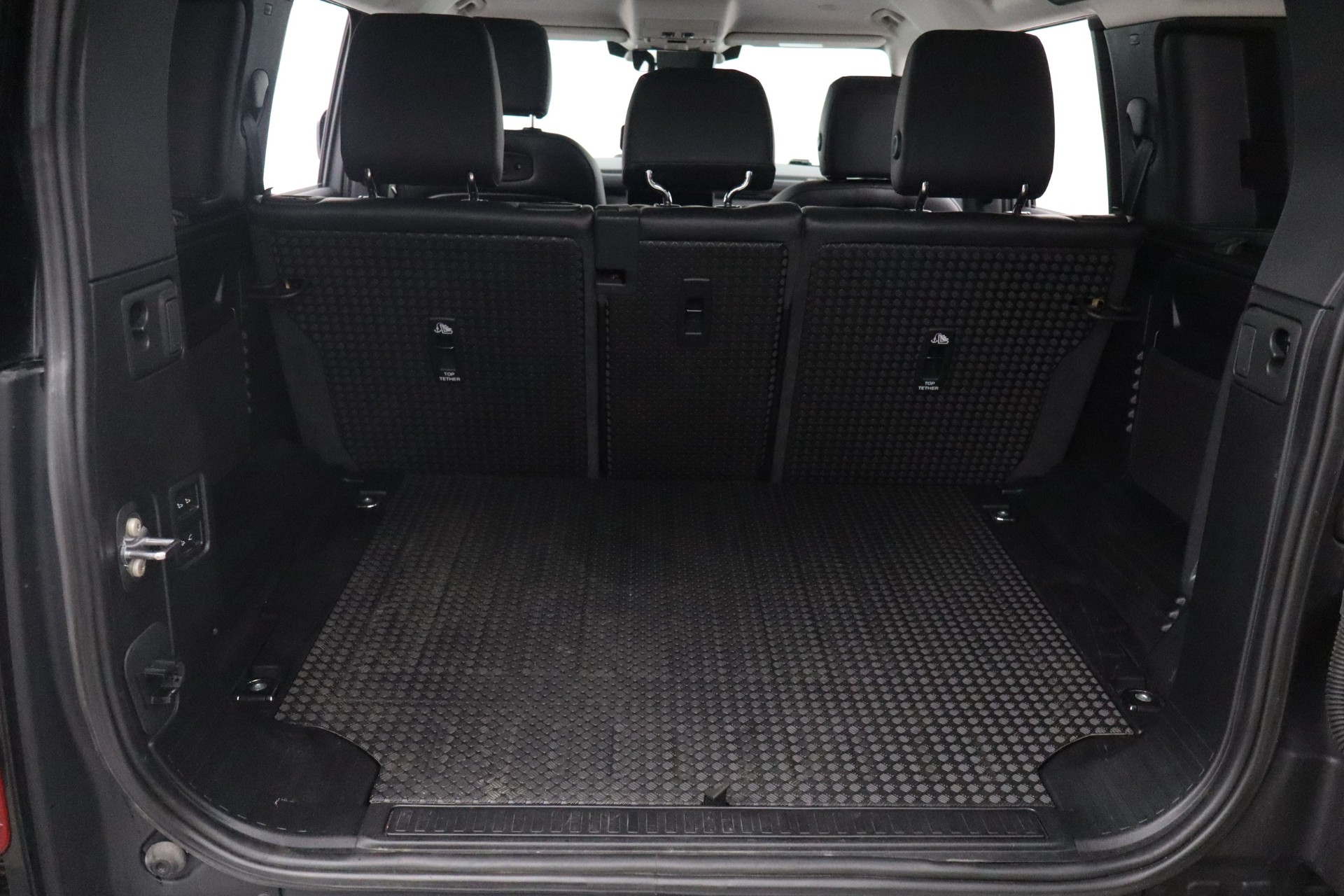 LAND ROVER Defender 2020