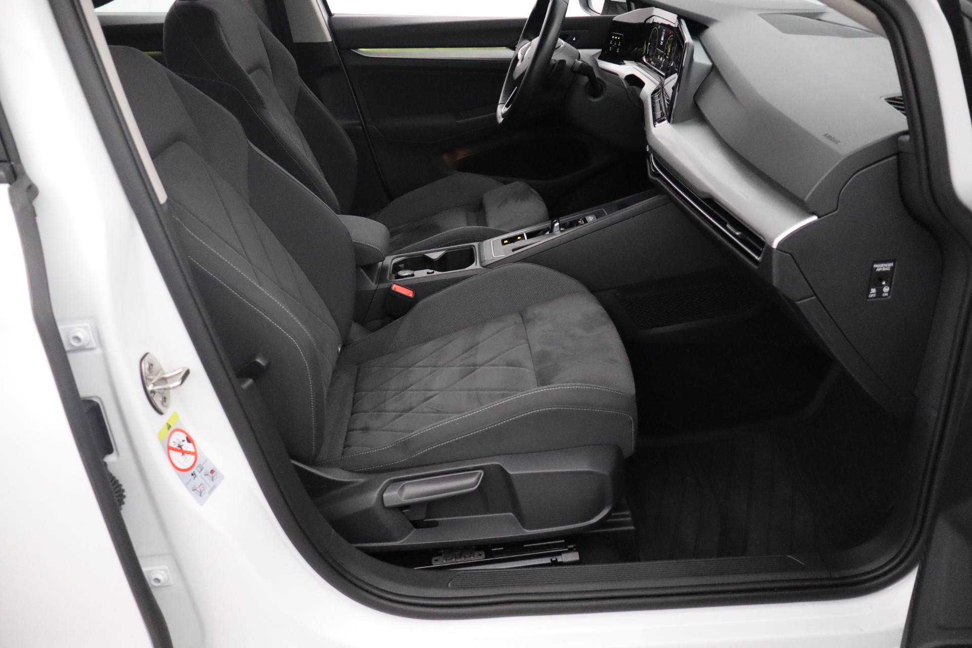 VOLKSWAGEN GOLF 2020