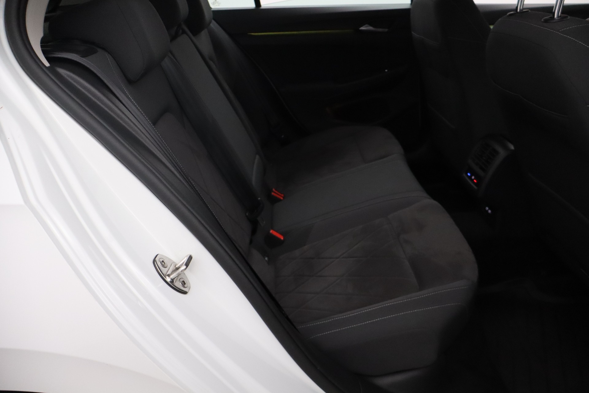 VOLKSWAGEN GOLF 2020