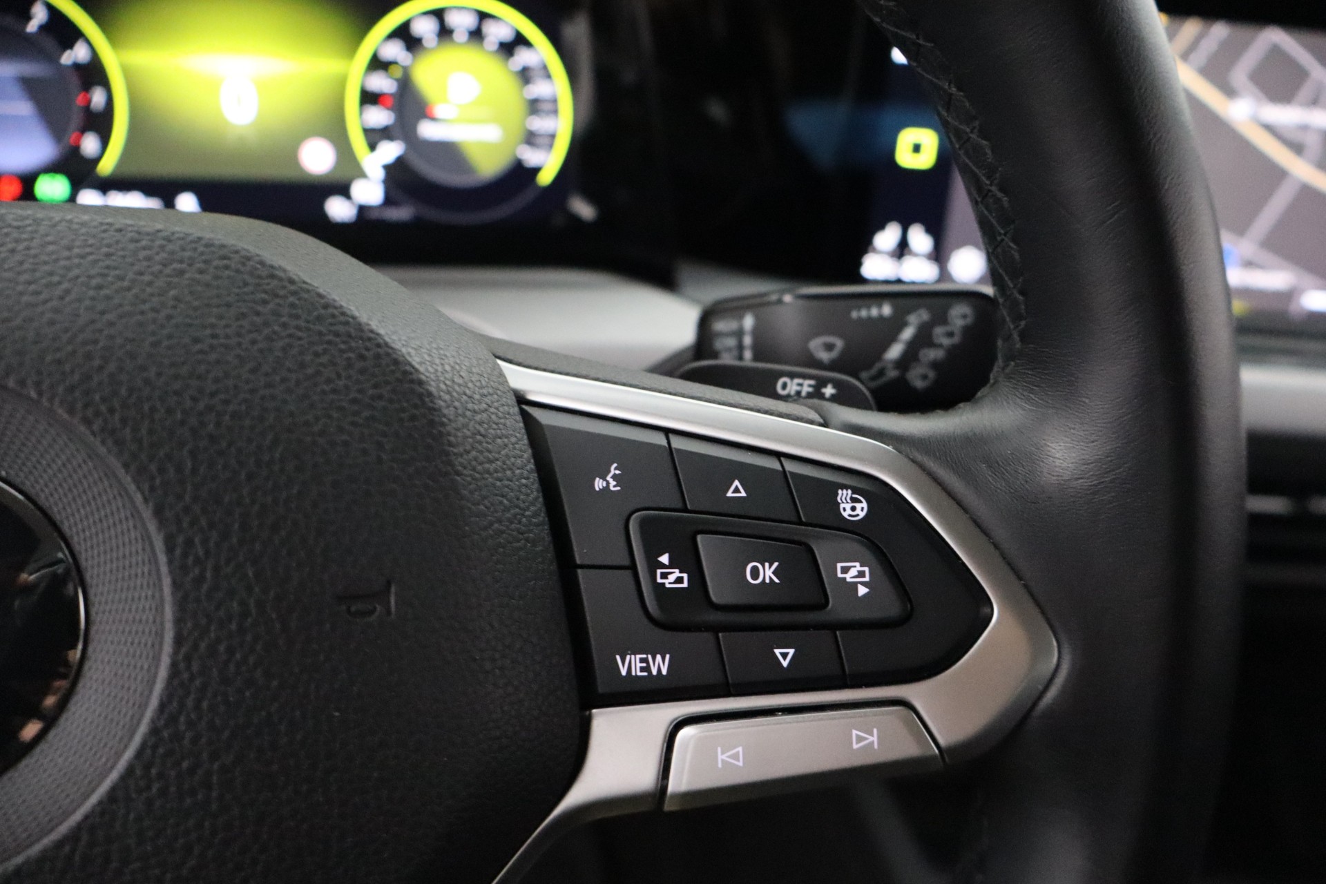 VOLKSWAGEN GOLF 2020