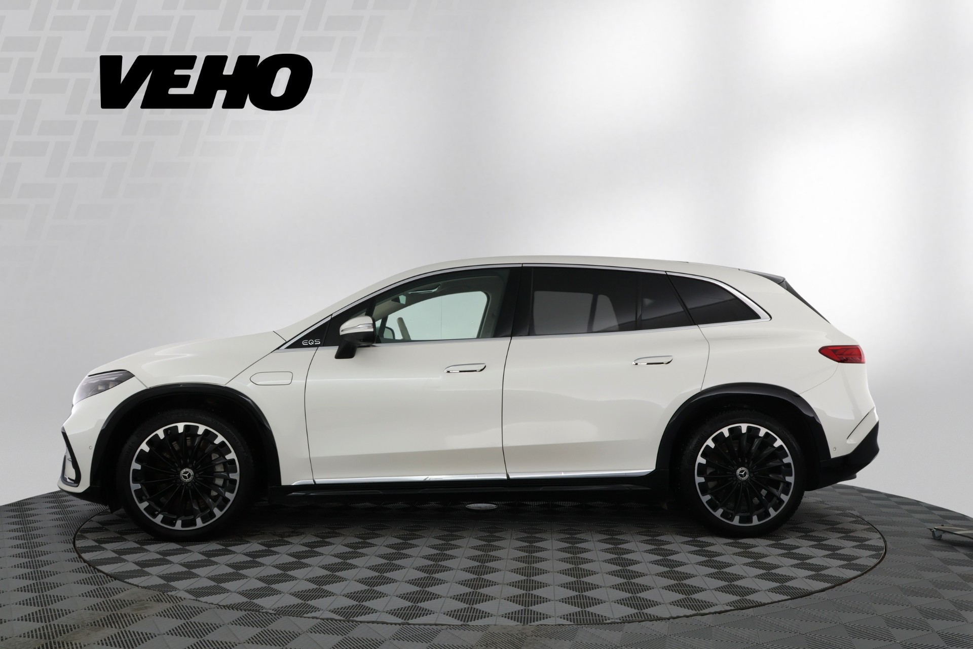 MERCEDES-BENZ EQS SUV 2023
