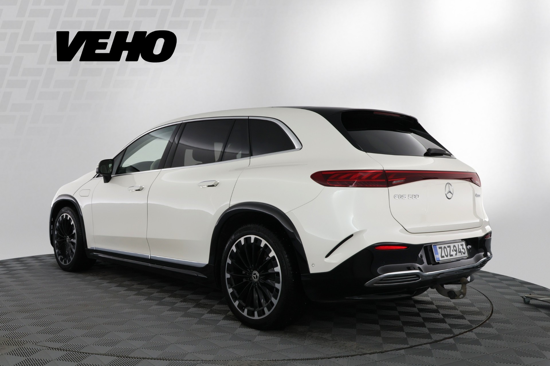 MERCEDES-BENZ EQS SUV 2023