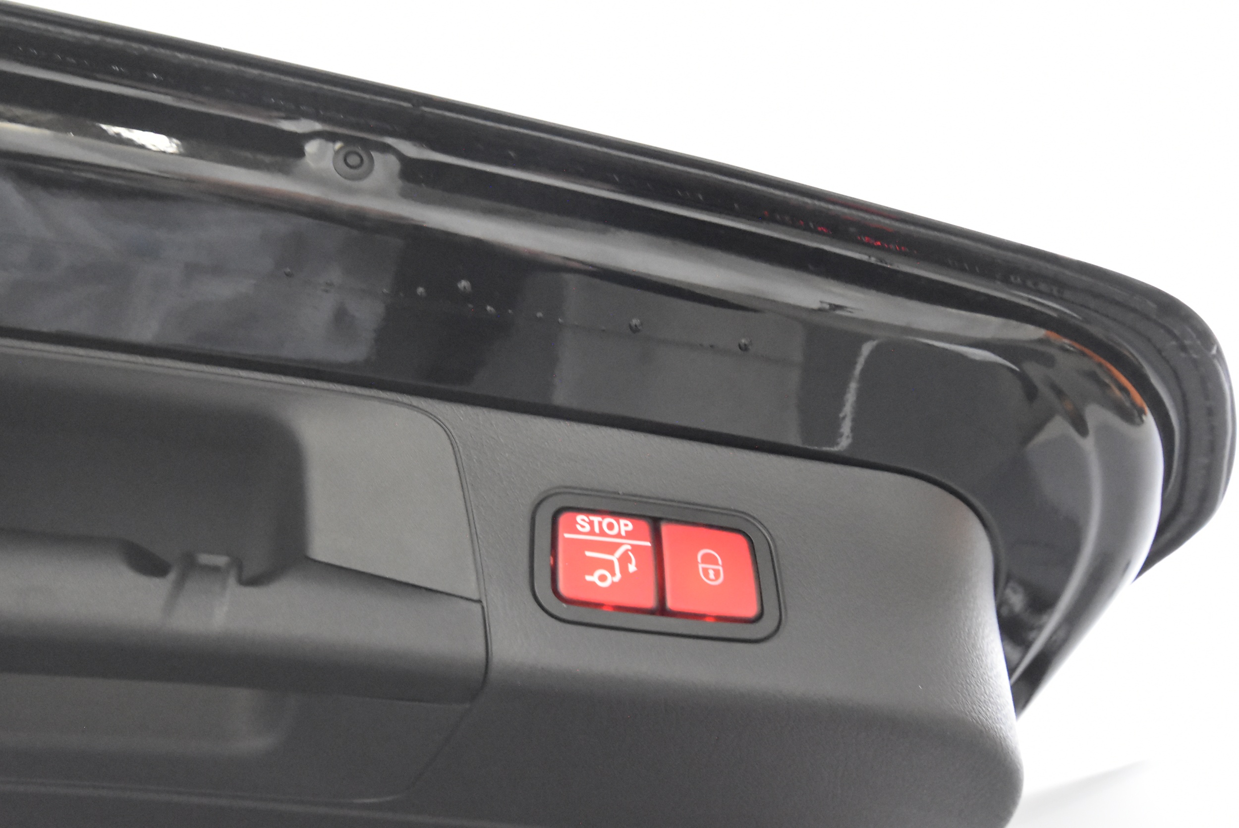 Mercedes-Benz EQB 2025