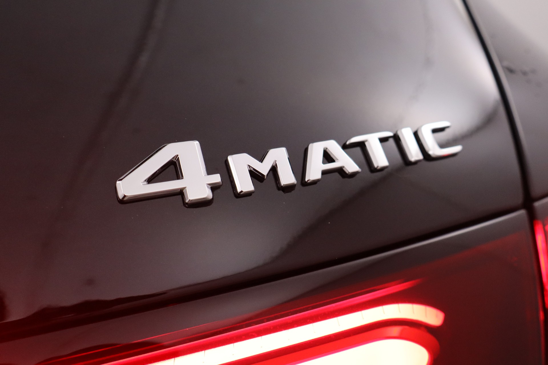 Mercedes-Benz GLC 2025