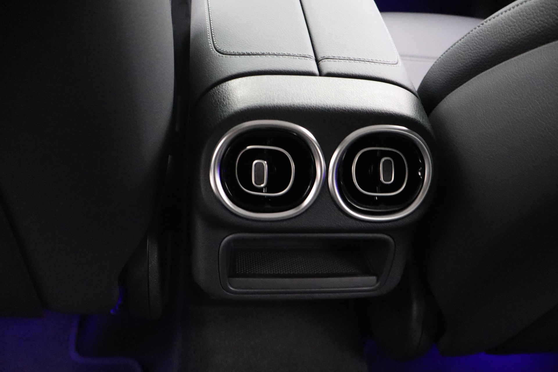 Mercedes-Benz GLC 2025