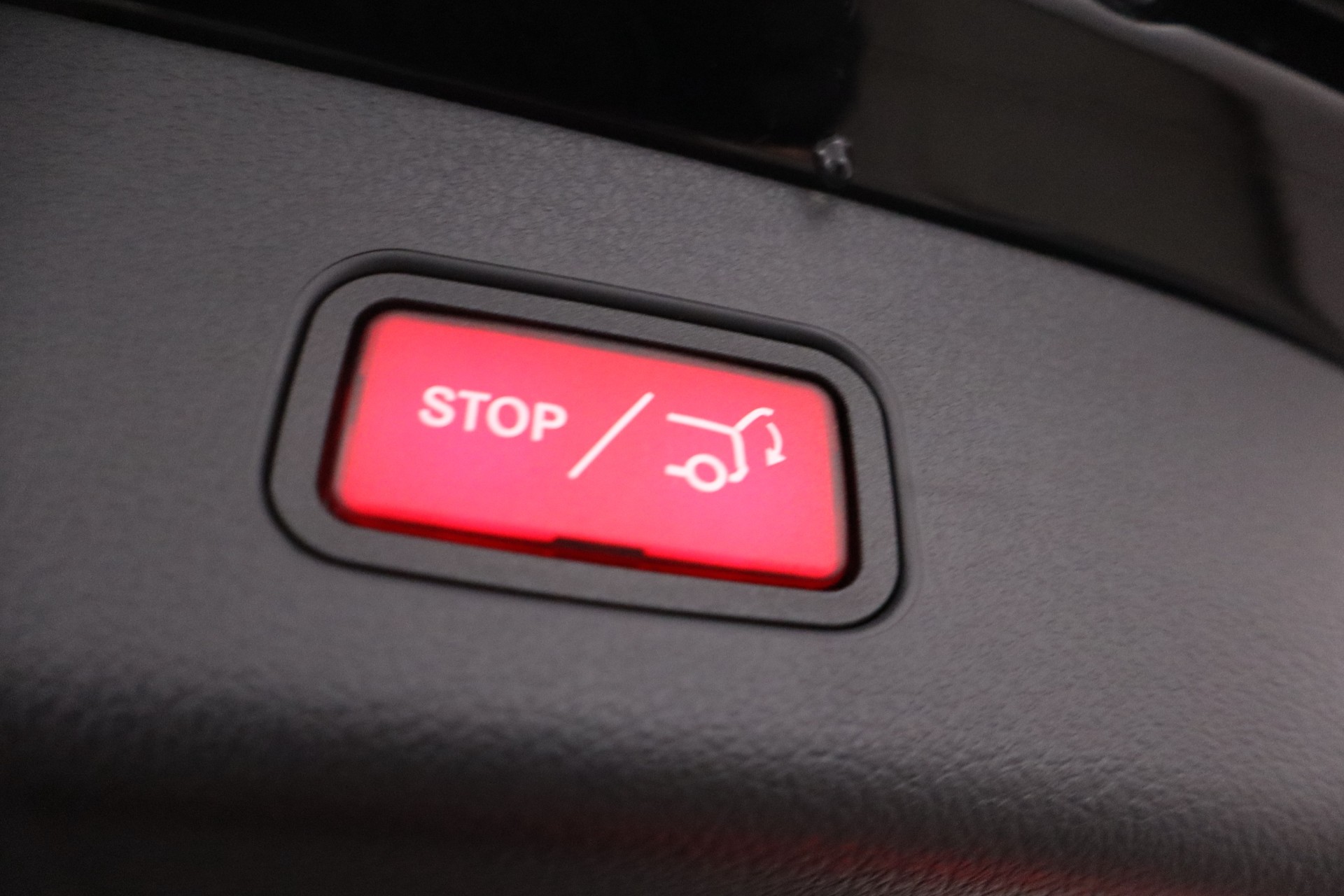 Mercedes-Benz GLC 2025