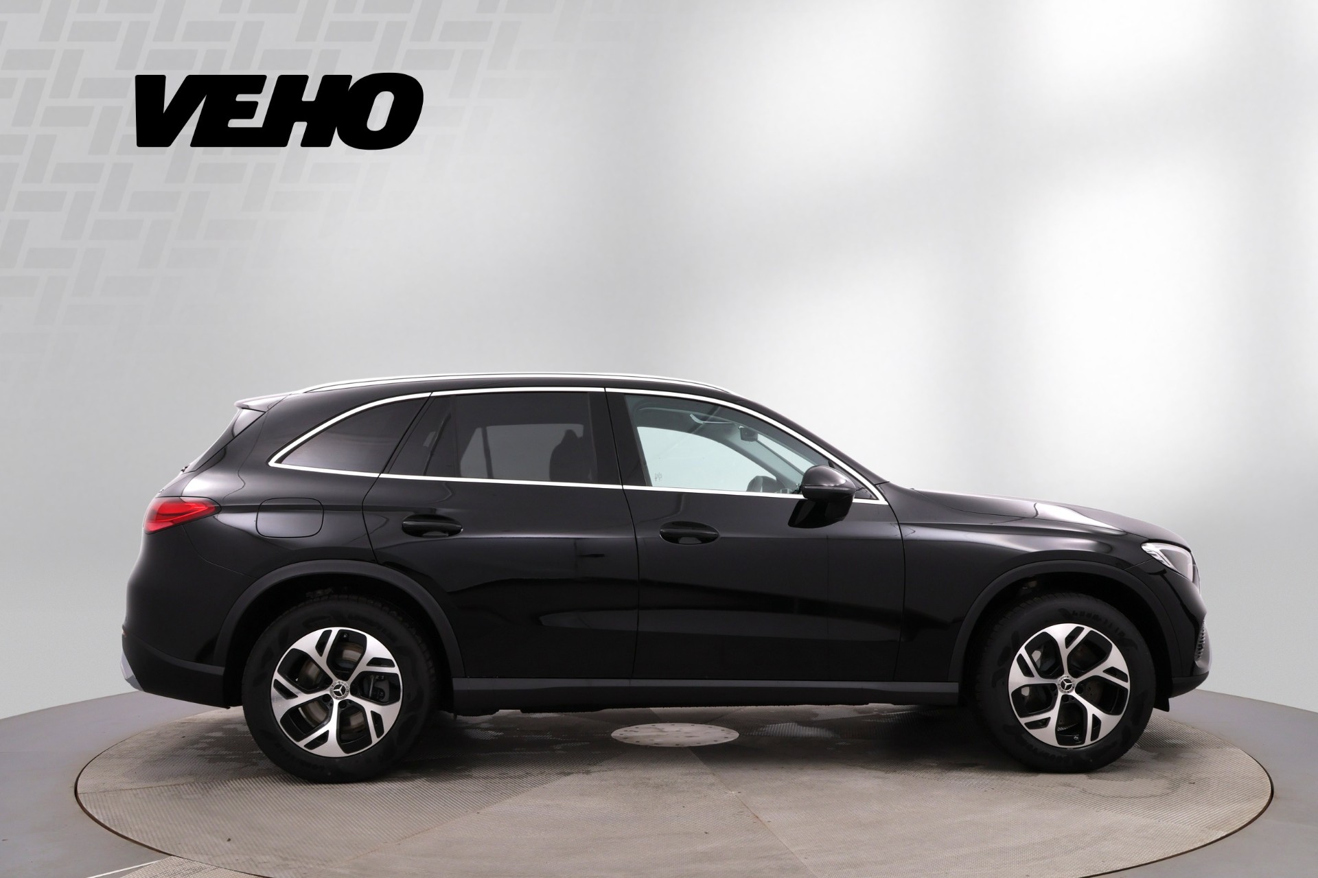 Mercedes-Benz GLC 2025