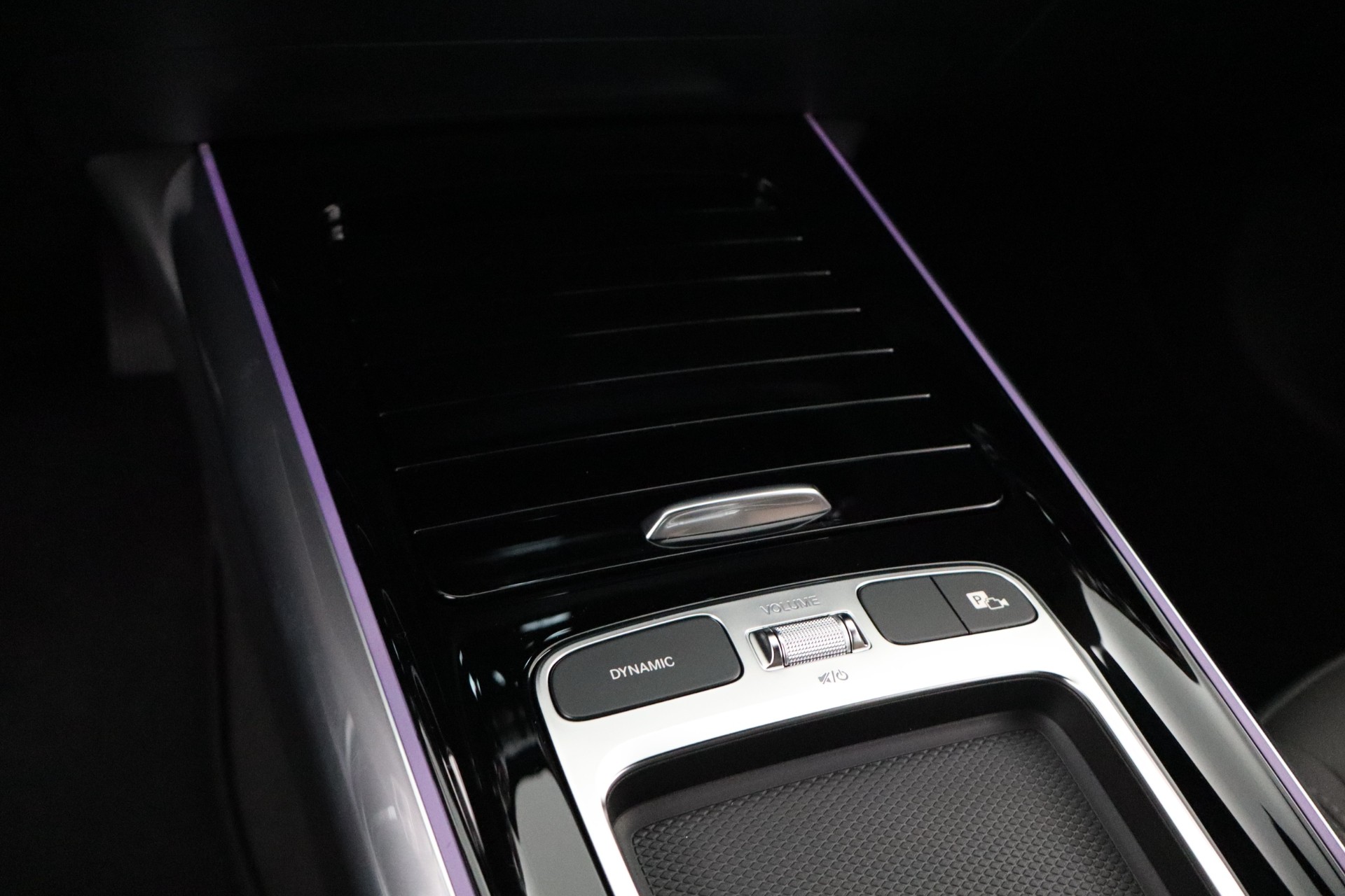 Mercedes-Benz EQA 2025