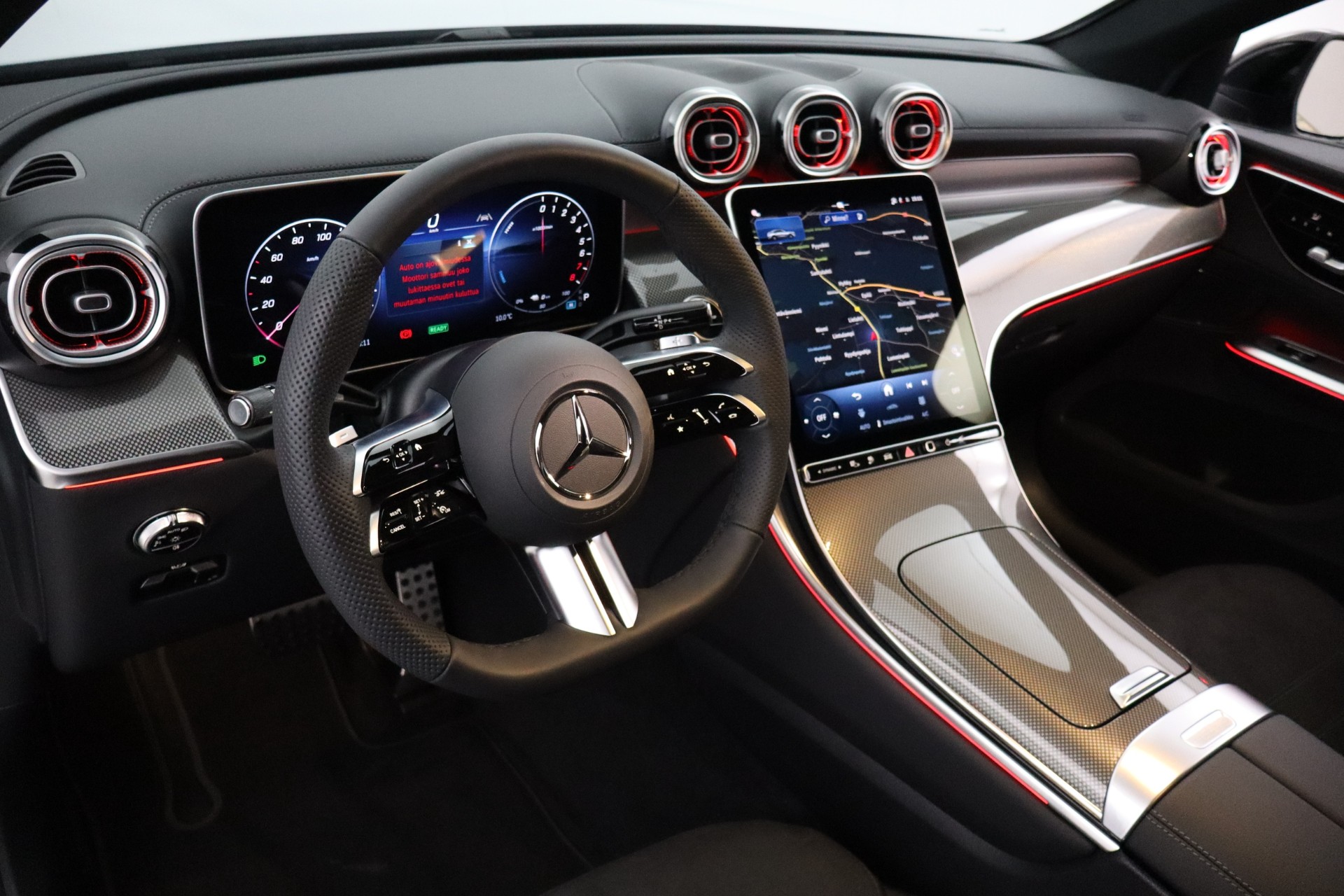 Mercedes-Benz GLC 2025