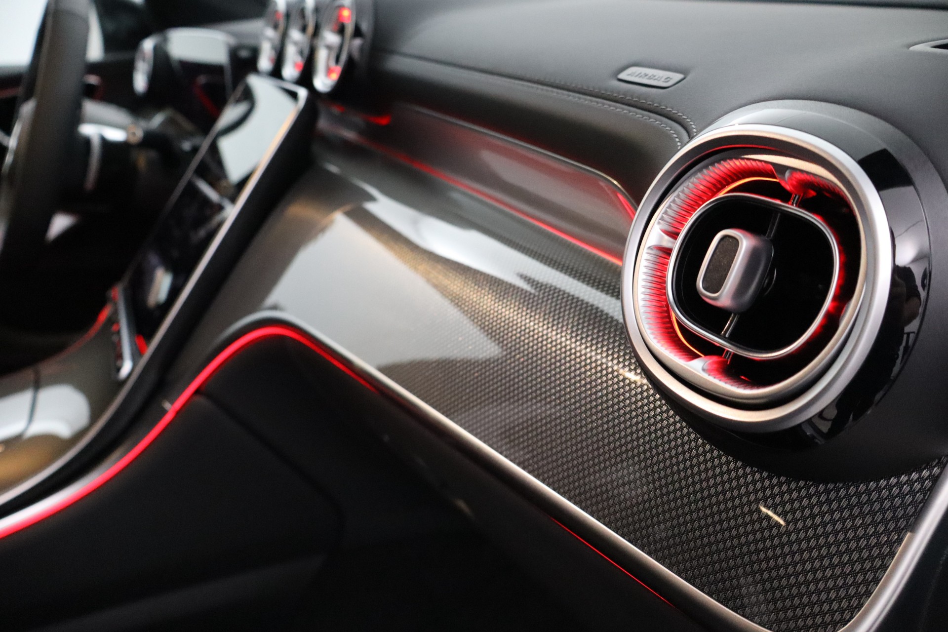 Mercedes-Benz GLC 2025