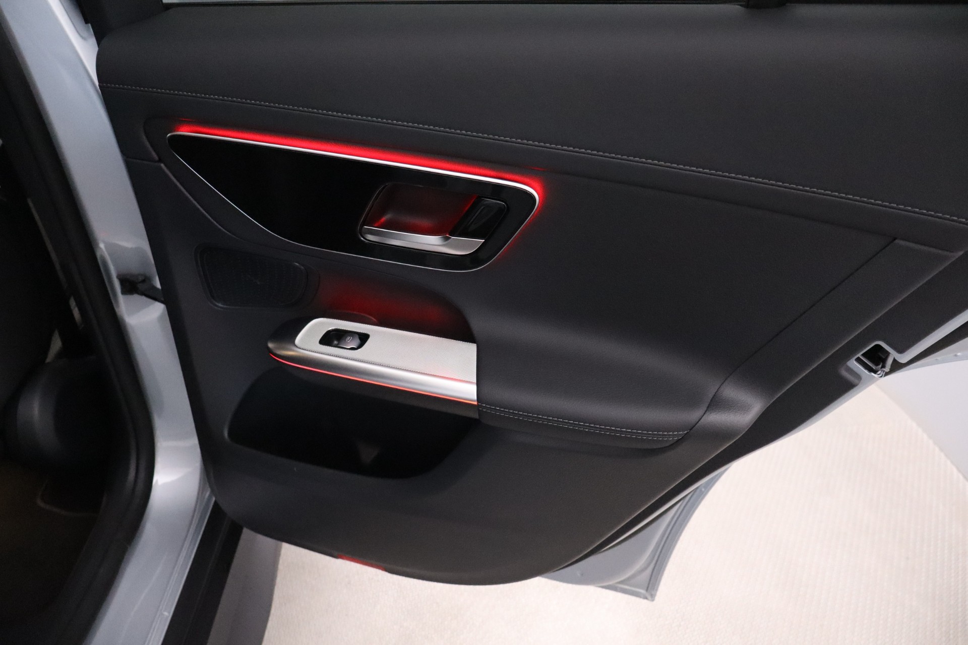 Mercedes-Benz GLC 2025