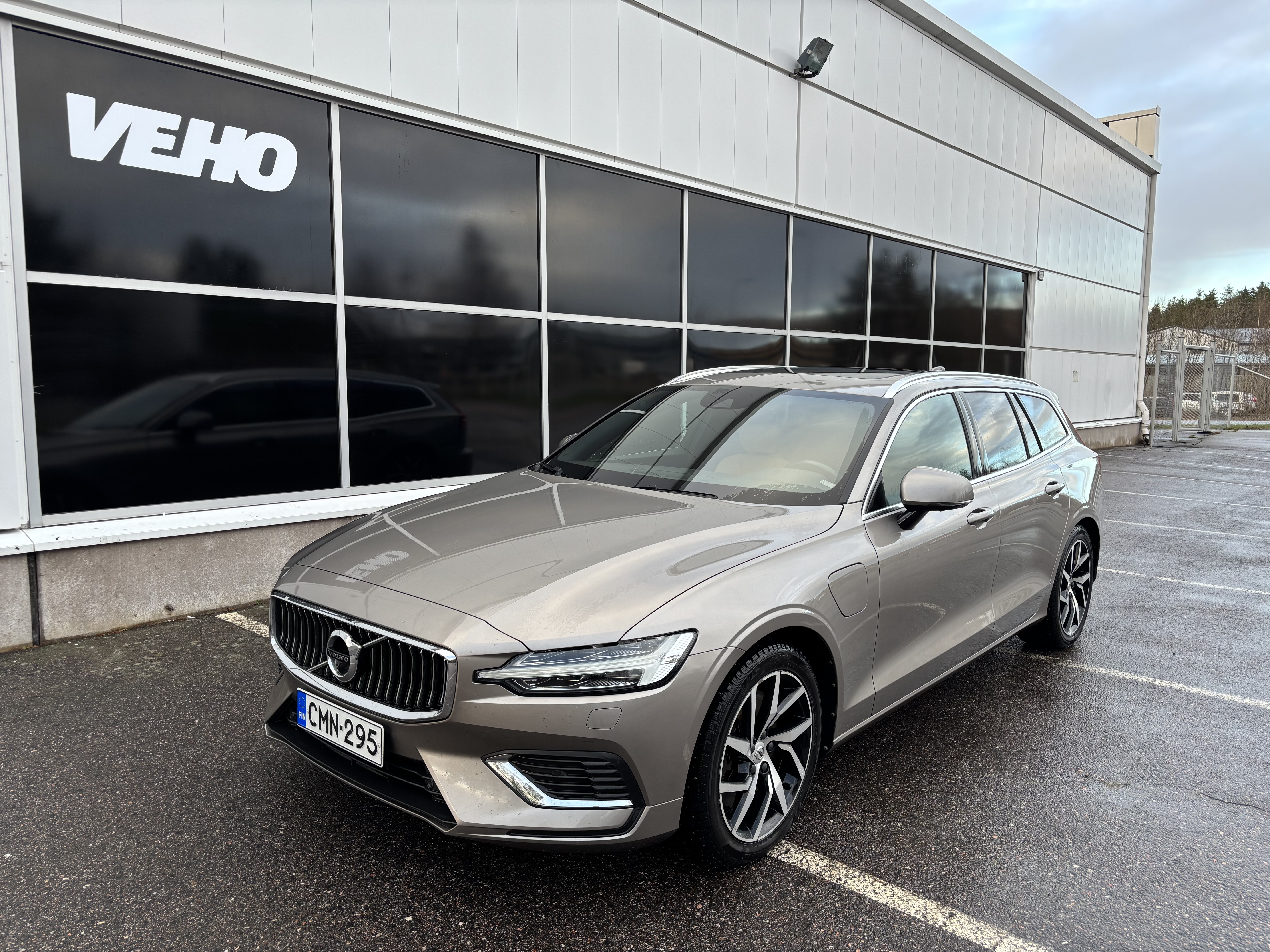 Volvo V60 2019