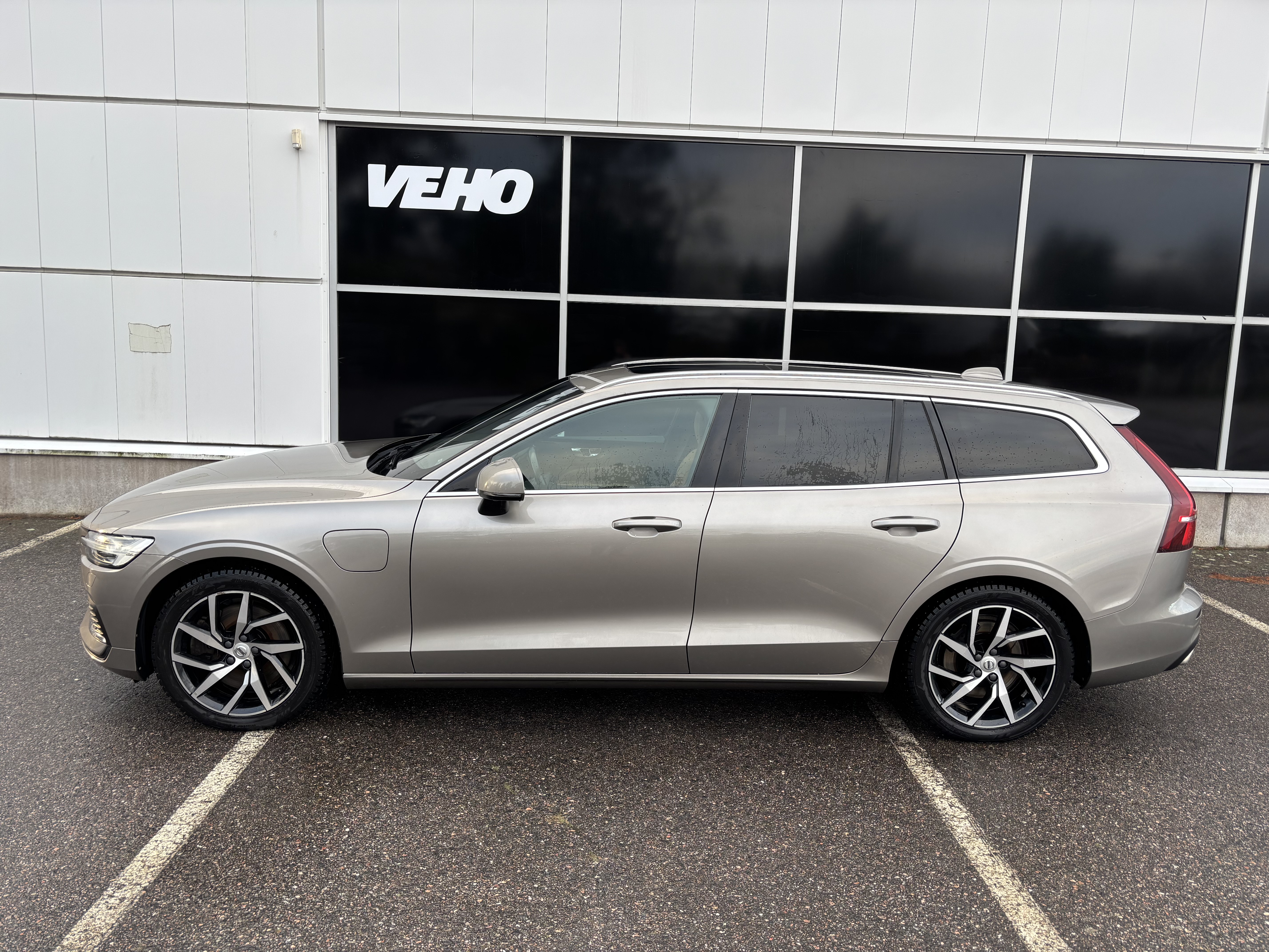 Volvo V60 2019