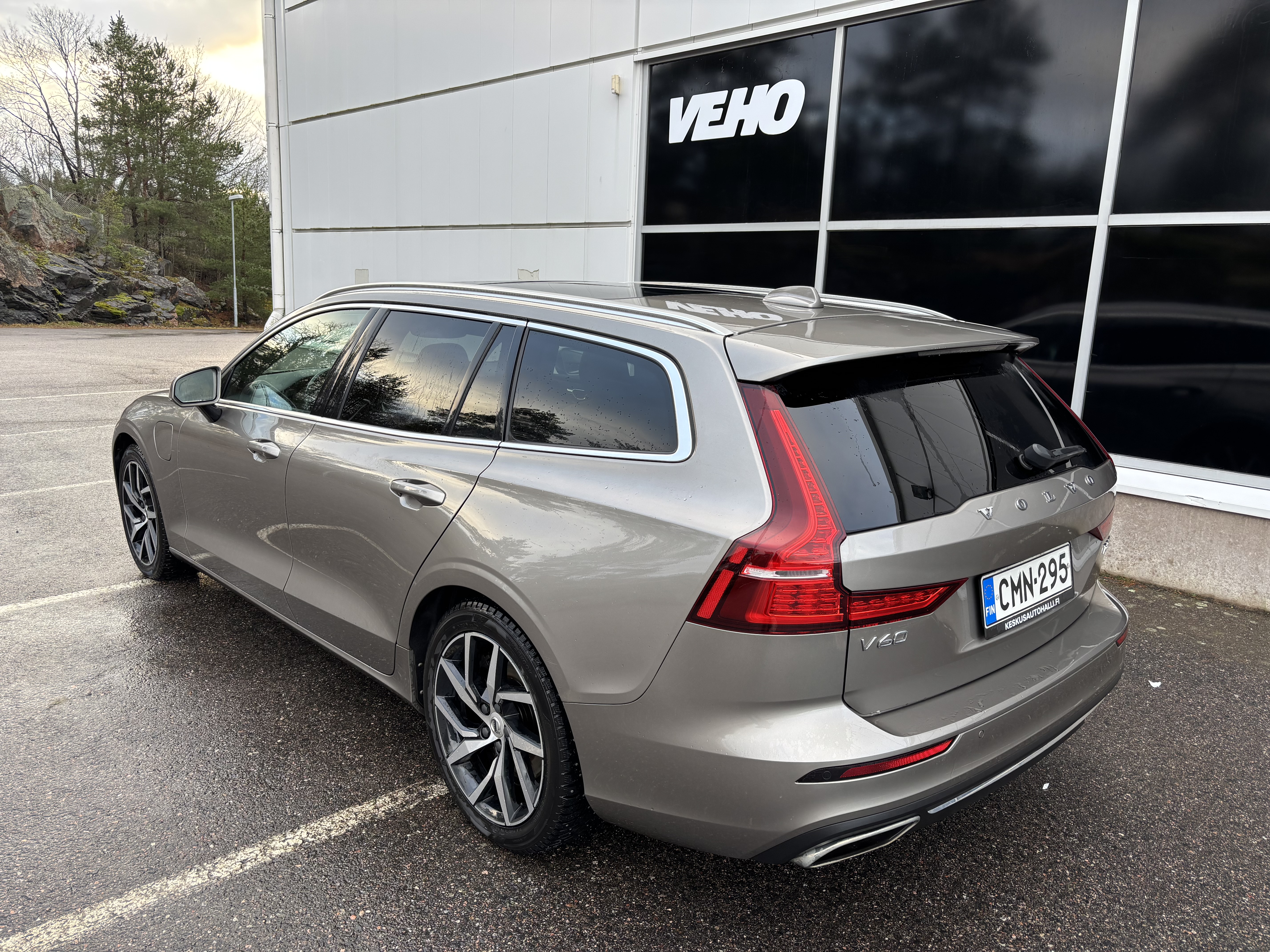 Volvo V60 2019