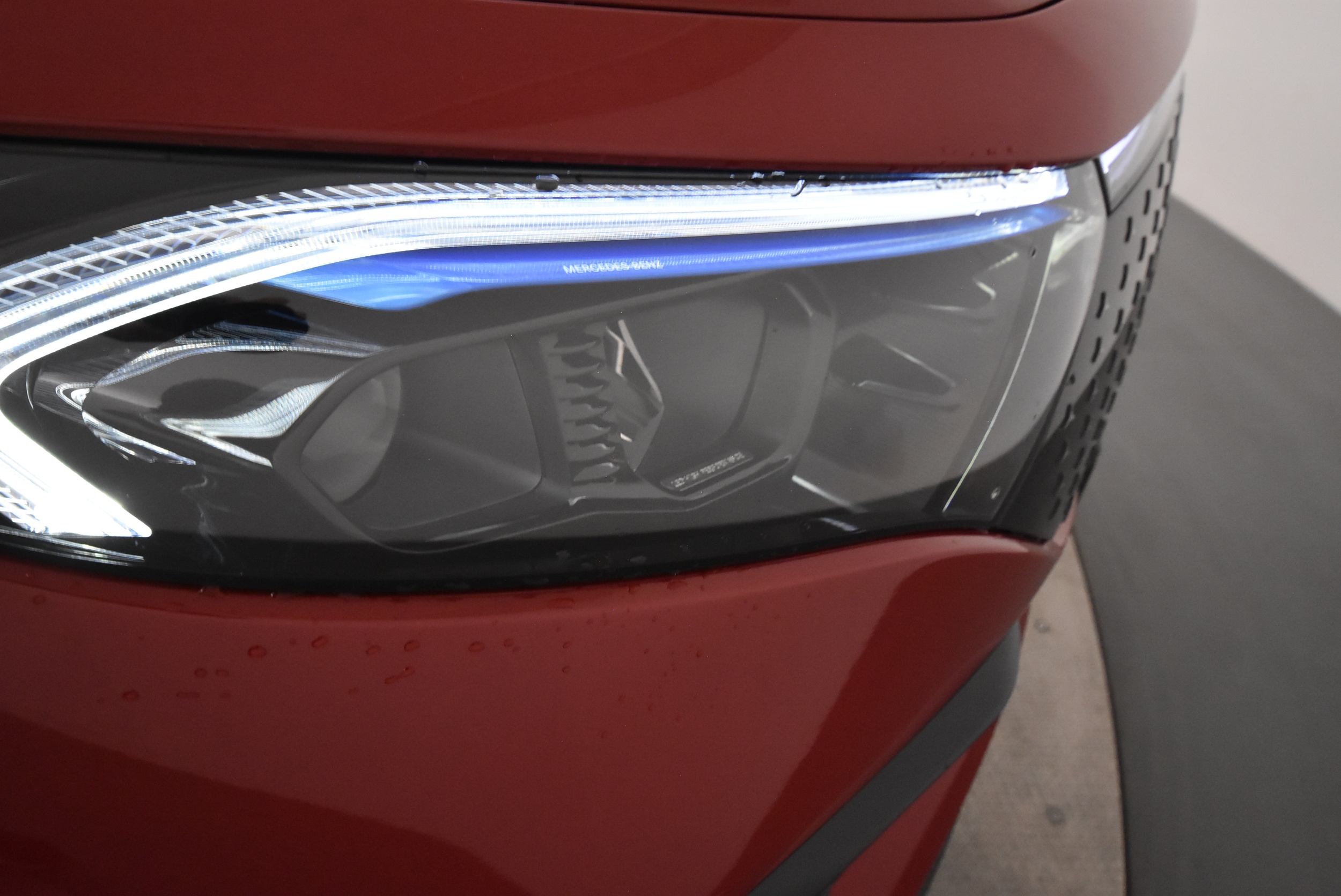 Mercedes-Benz EQB 2024