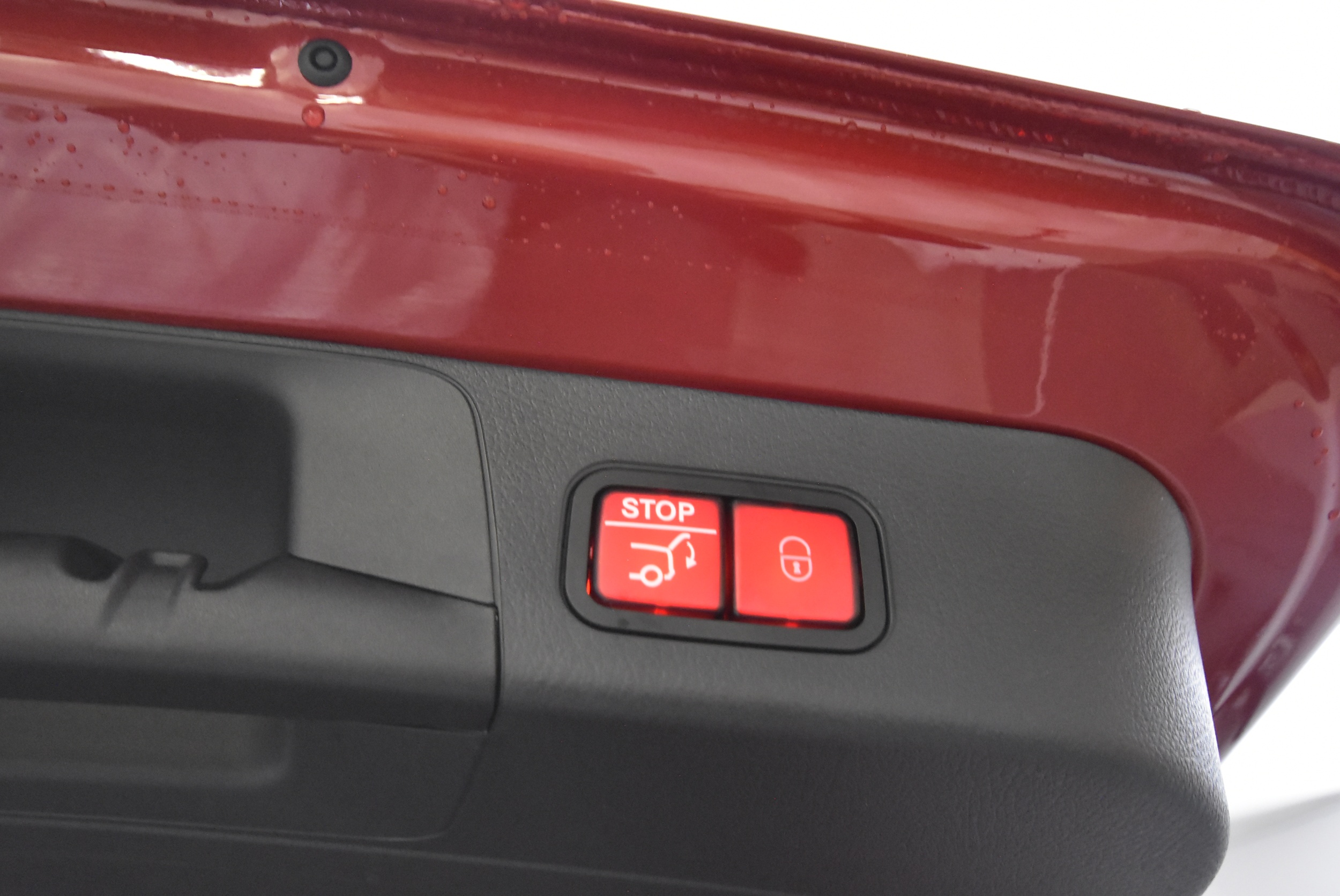 Mercedes-Benz EQB 2024