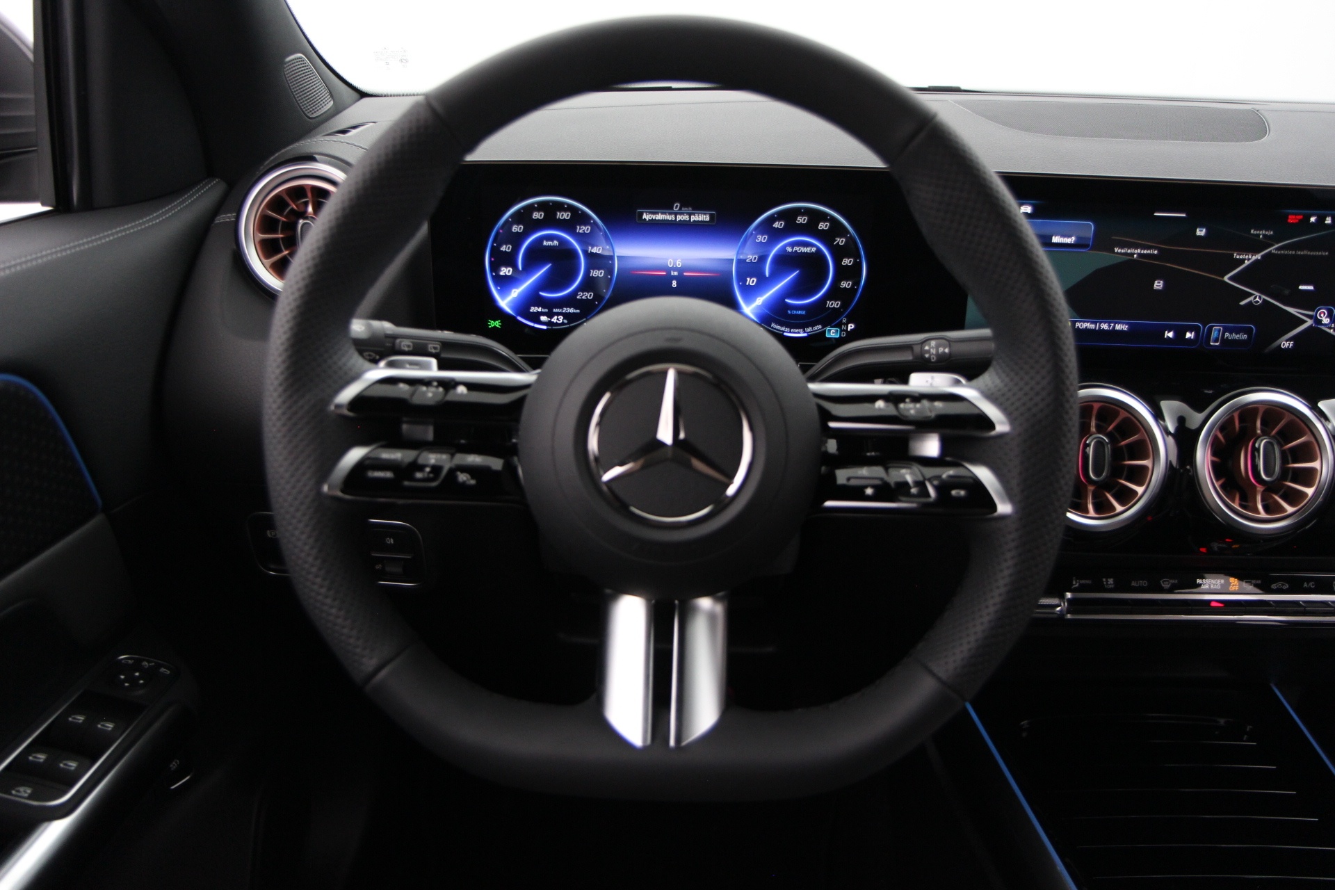 Mercedes-Benz EQA 2025