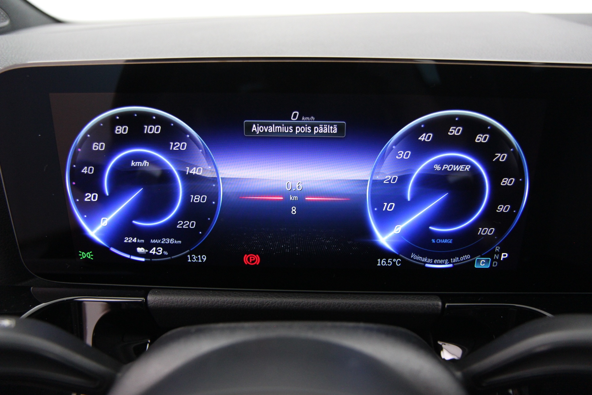 Mercedes-Benz EQA 2025